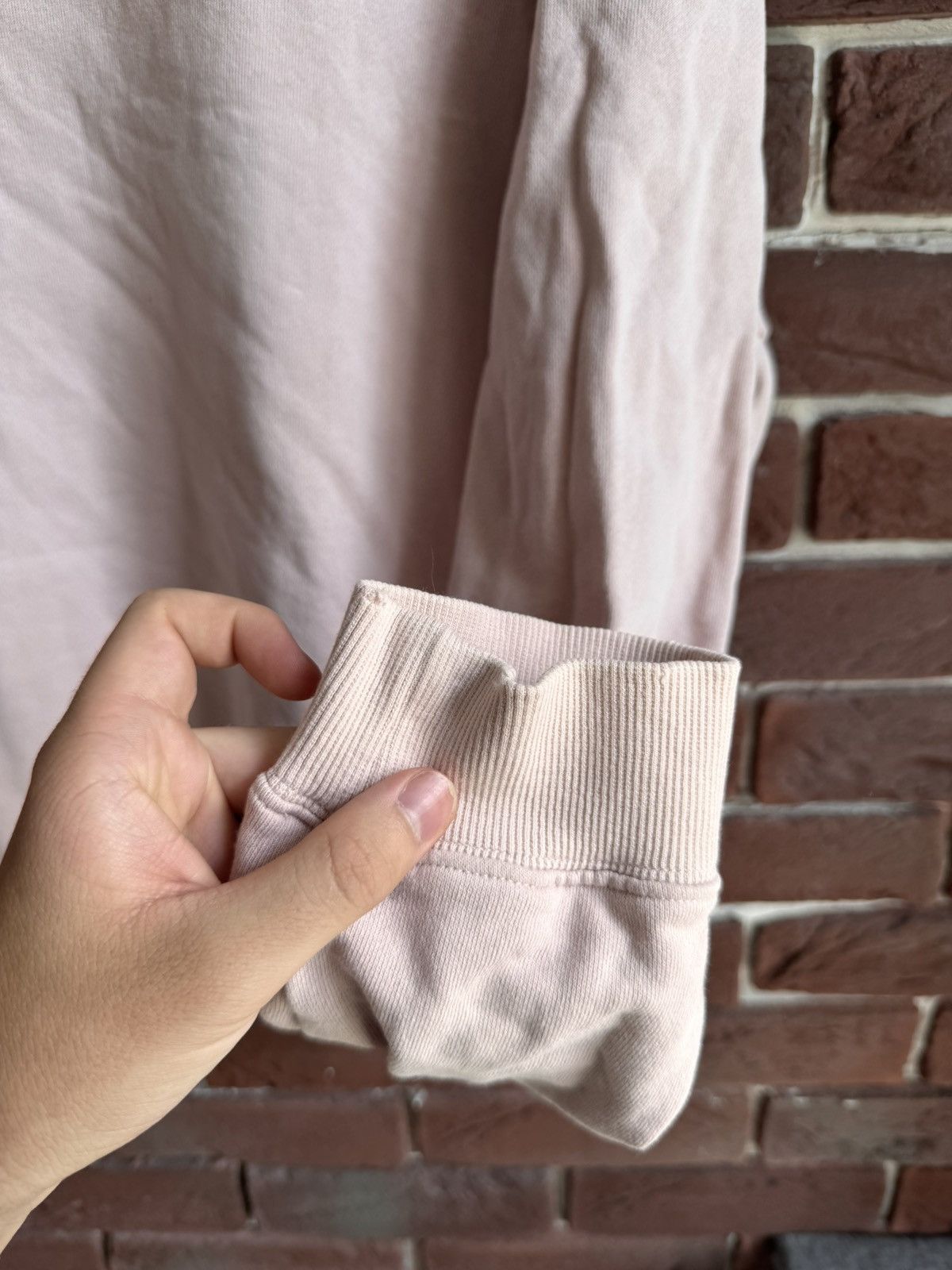 Designer × Saint Laurent Paris SLP Saint Laurent Distressed Center Logo Ash Pink Crewneck M Size US M / EU 48-50 / 2 - 9 Thumbnail