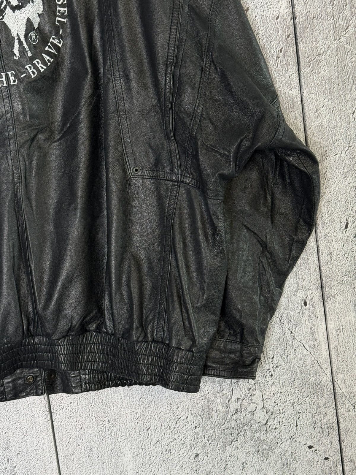 Diesel Diesel Oversized Leather Bomber Jacket Embroidered Big Logo Size US XL / EU 56 / 4 - 5 Thumbnail