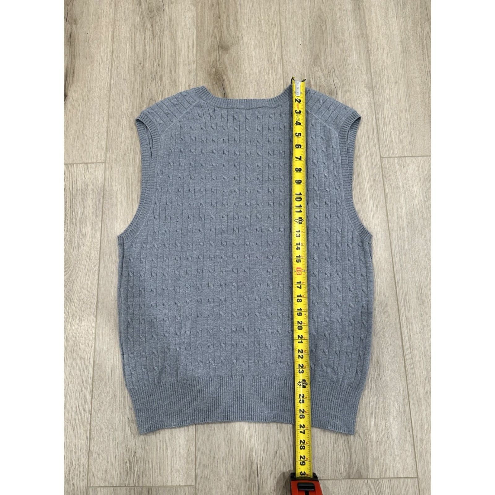 Vintage LUXURY DUNST V- Neck Cable Knit VEST MELANGE Gray SIZE Medium UNISEX KNIT Size US M / EU 48-50 / 2 - 8 Thumbnail