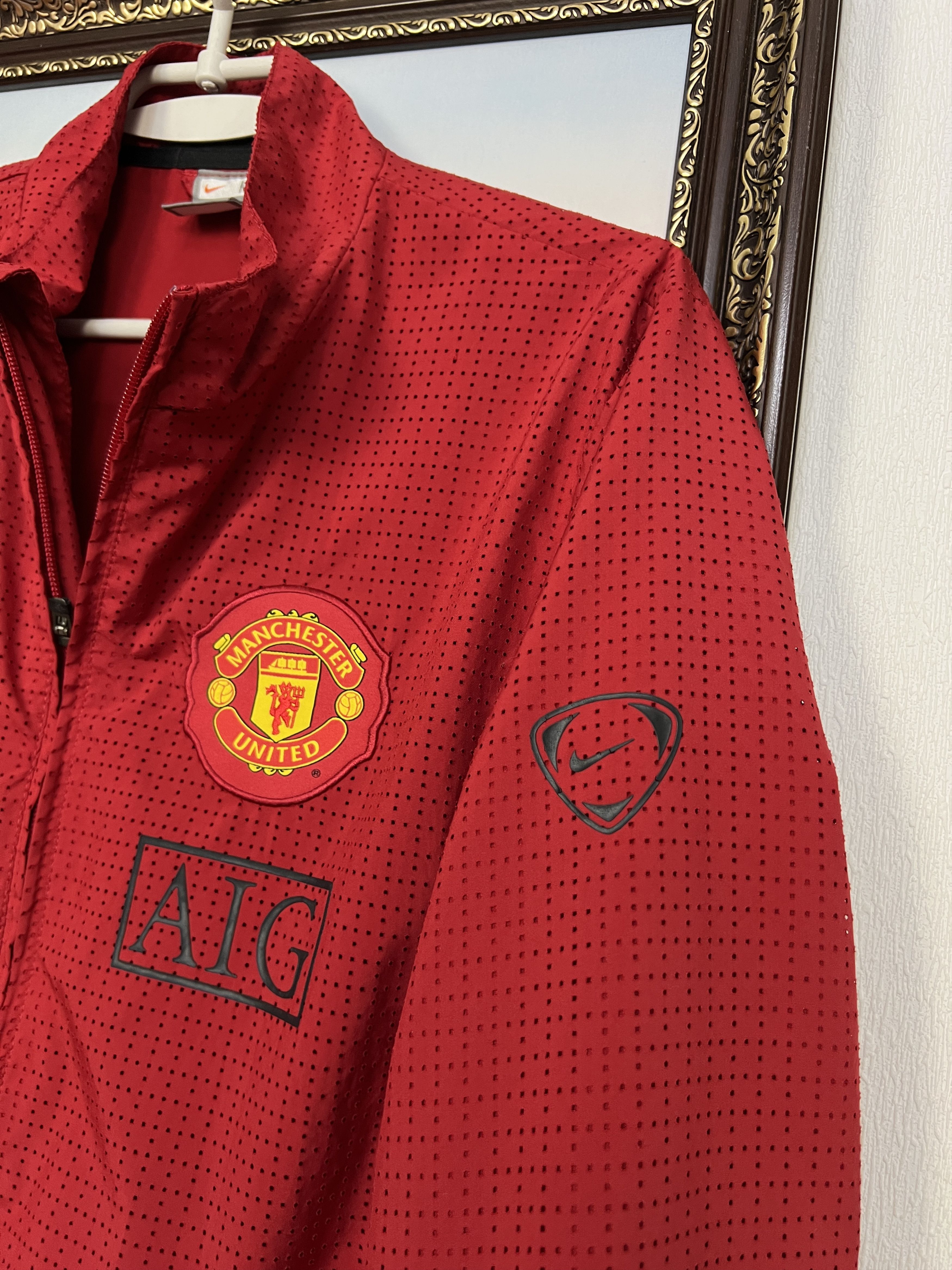 Nike Manchester United Football Jacket Soccer Nike AIG Track Top Size US M / EU 48-50 / 2 - 5 Thumbnail