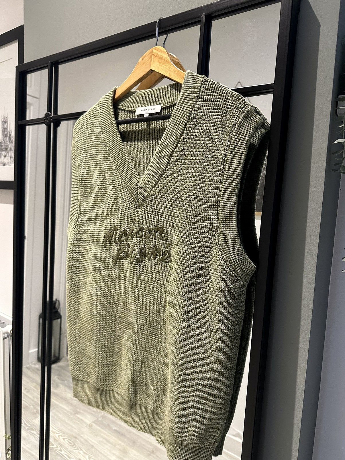 Maison Kitsune Maison Kitsune Oversized Knit Vest Size US L / EU 52-54 / 3 - 1 Thumbnail
