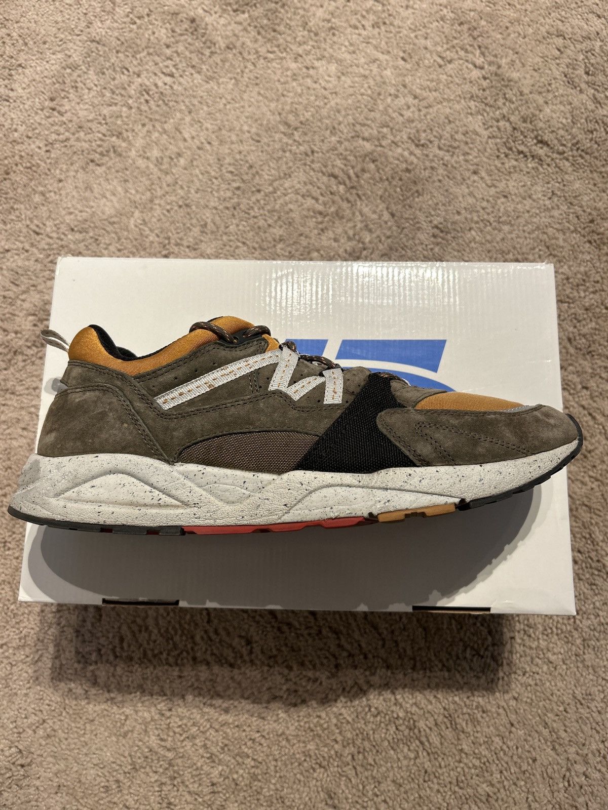 Karhu Fushion 2.0 Size US 13 / EU 46 - 1 Thumbnail