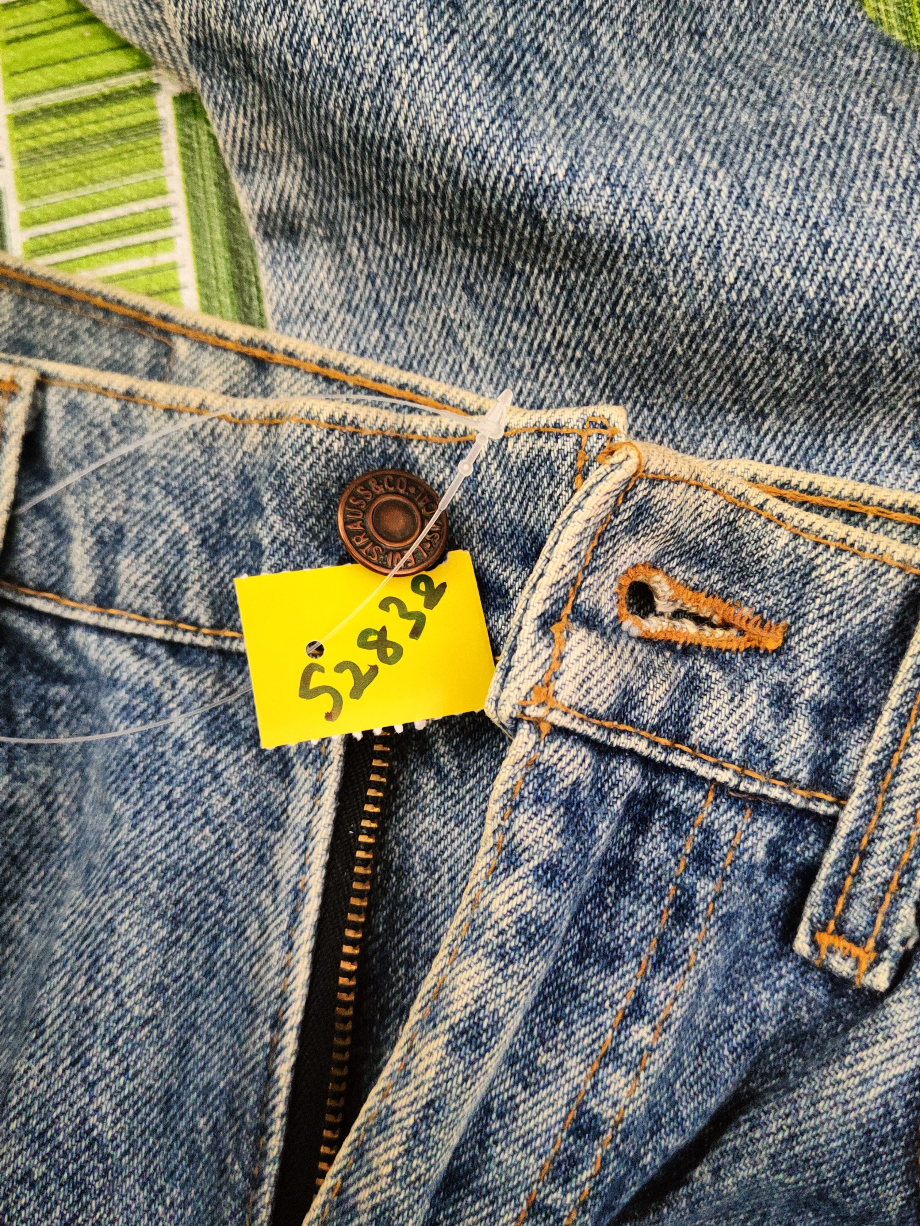Levi's 510 Levi's Blue Distressed Ripped Jeans #S2832 Size US 31 - 18 Thumbnail