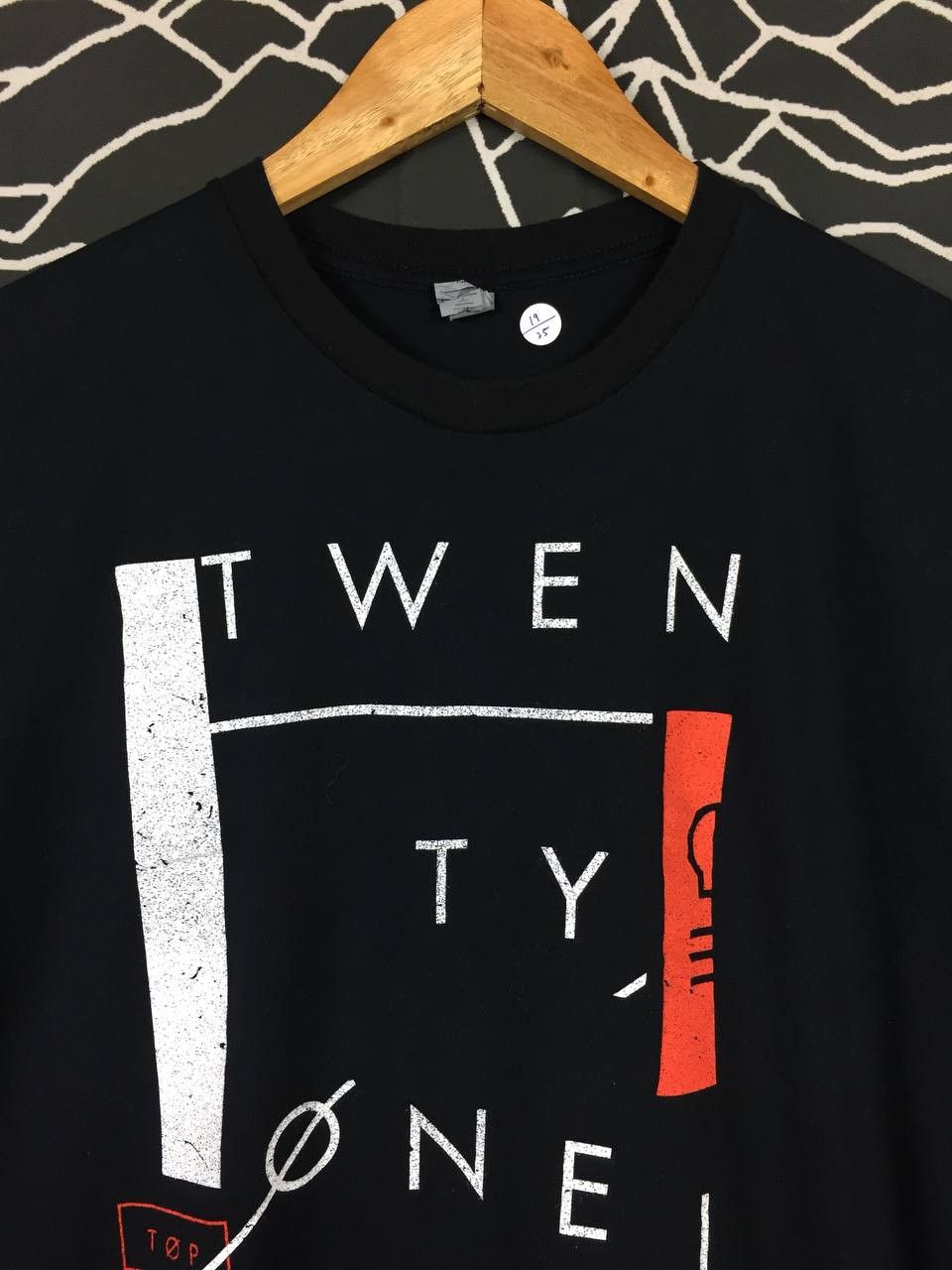Band Tees × Vintage Twenty One Pilots American Alternative Rock Band Tee Size US S / EU 44-46 / 1 - 3 Thumbnail