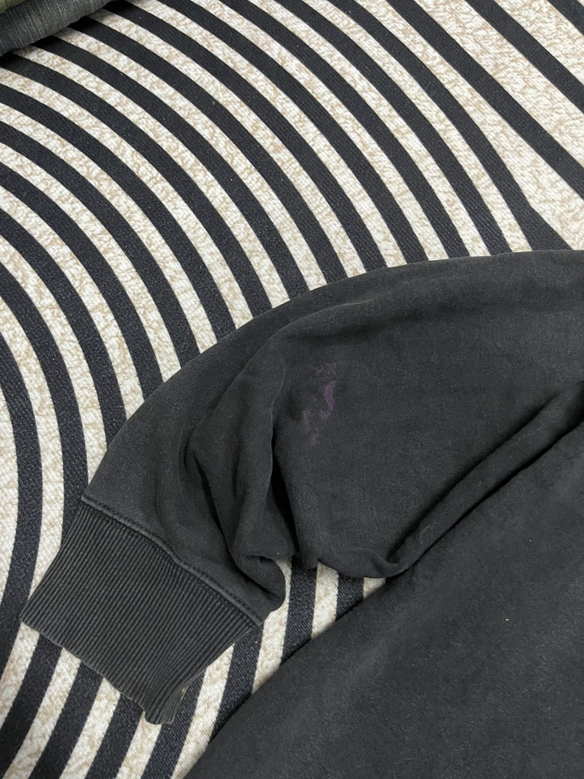 Stussy 2000s STUSSY CROWN SUN FADED HOODIE RARE DESIGN Size US M / EU 48-50 / 2 - 22 Thumbnail