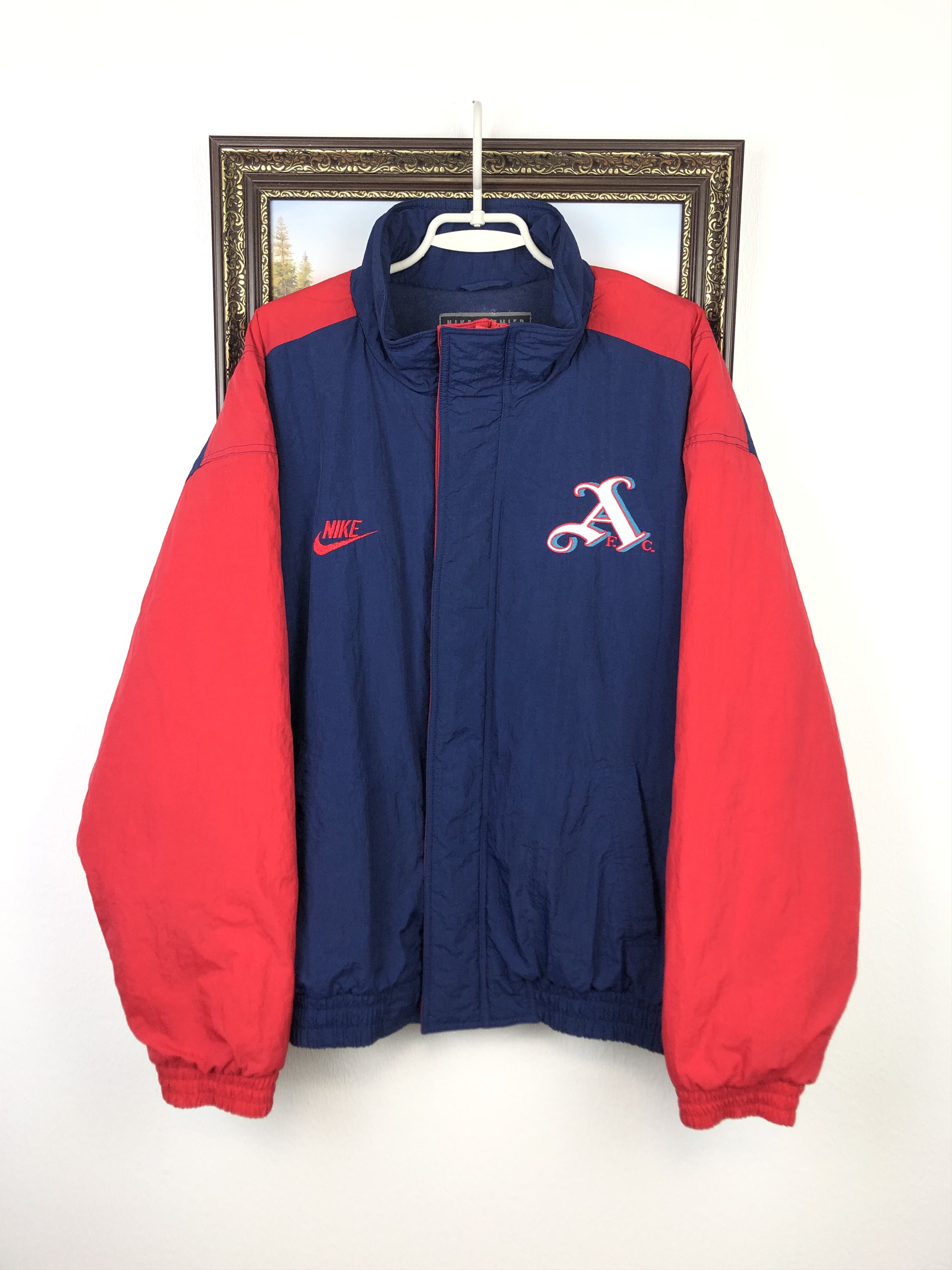 Nike Vintage Nike Arsenal Football Jacket Soccer Bomber Gunners Size US XL / EU 56 / 4 - 3 Thumbnail