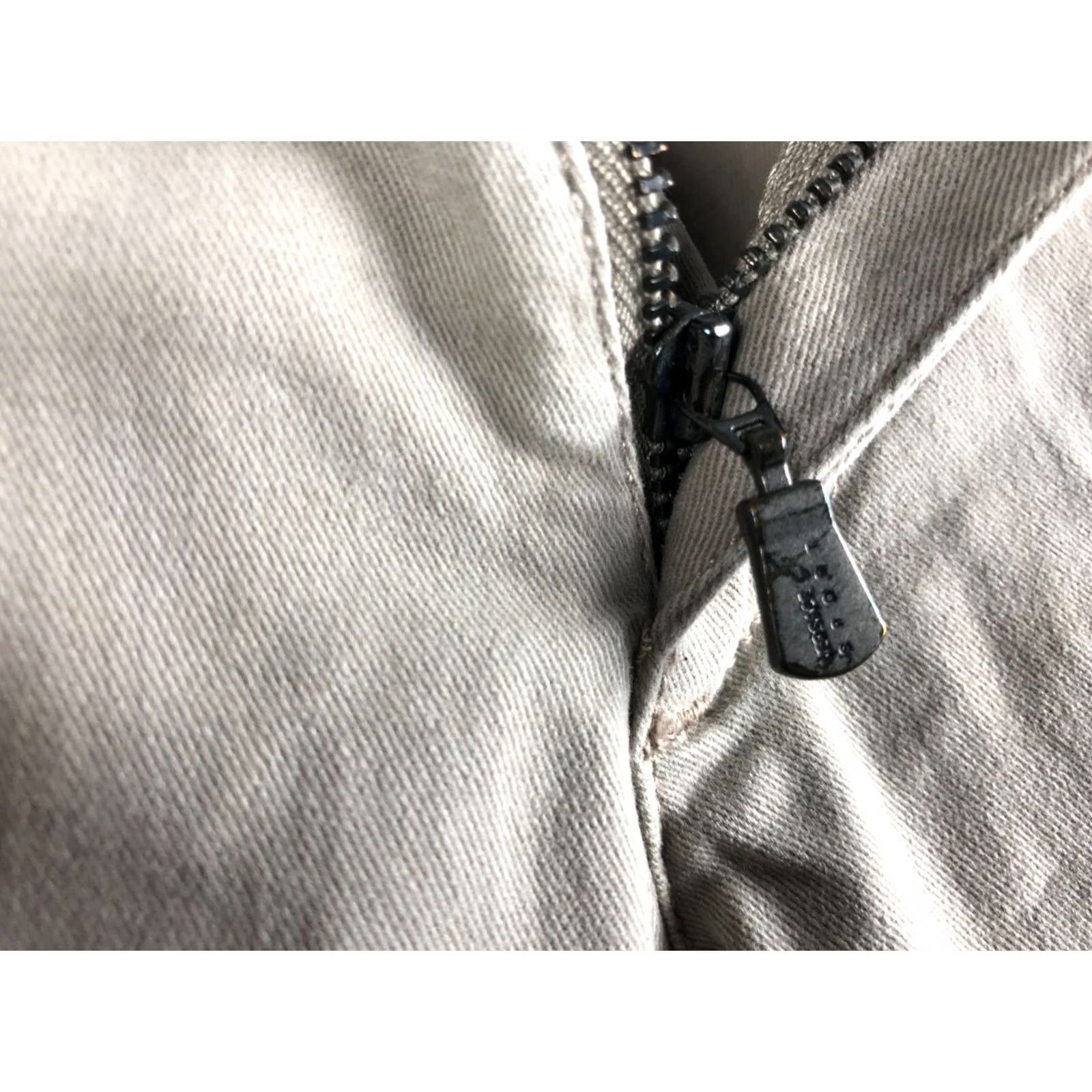 Versace Versace Sport Pants Khaki Cotton Blend Men Size 54 Chino Pocket Tapered Regular Front Flat Front Vintage No Size US 38 / EU 54 - 7 Thumbnail