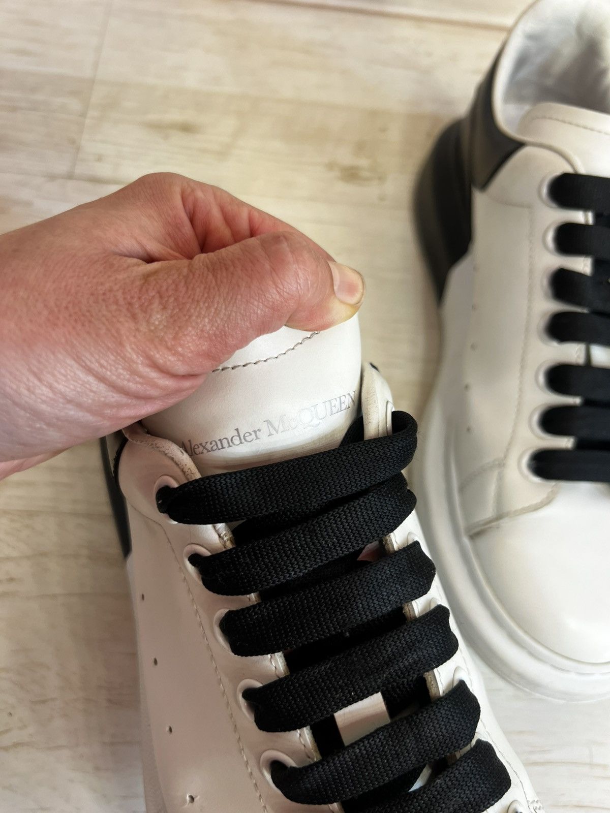 Alexander McQueen Alexander McQueen Oversized Leather Sneakers Size 42 Size US 9 / EU 42 - 15 Thumbnail