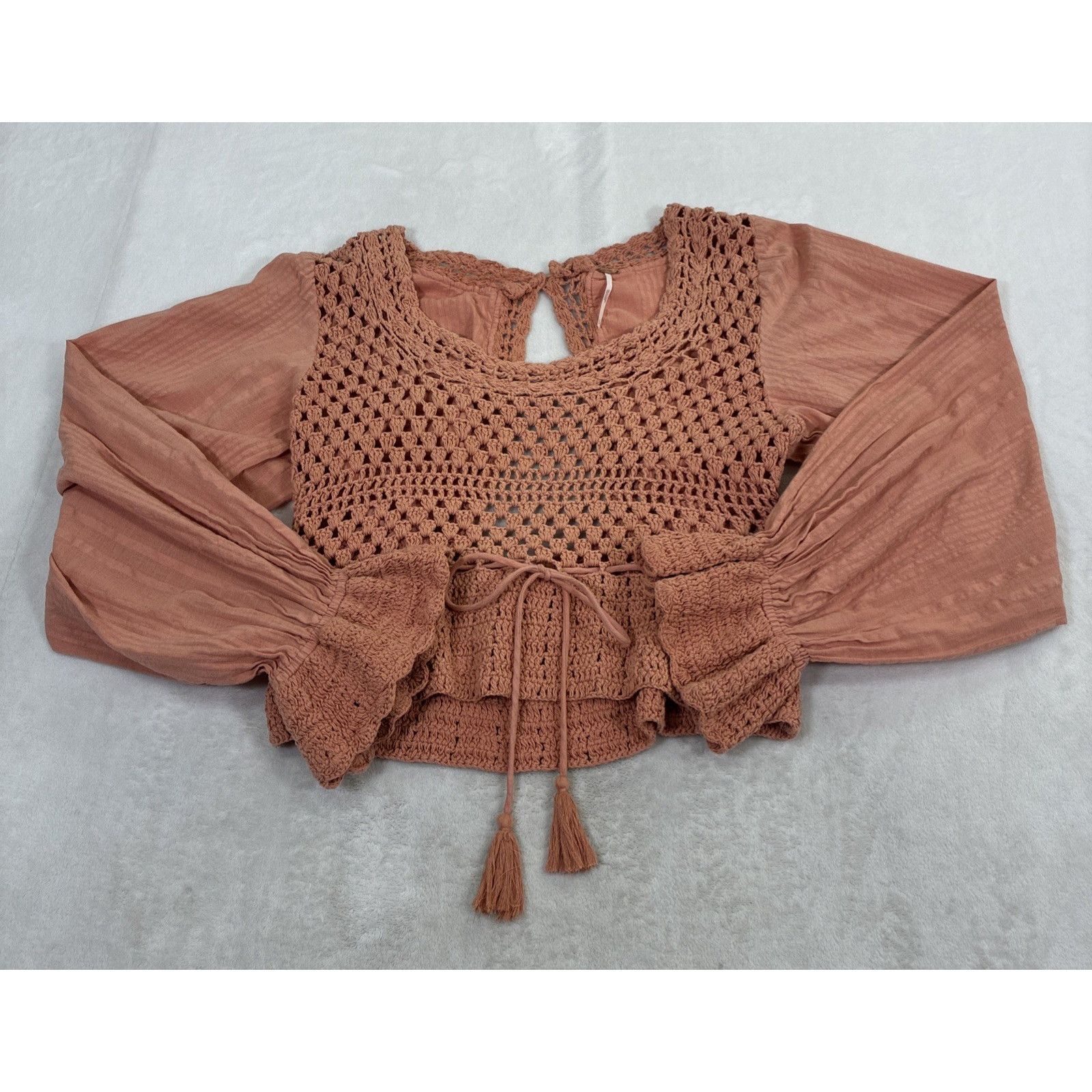 Free People Free People Crocheted Crop Bell Sleeve Boho Top Small Size S / US 4 / IT 40 - 2 Thumbnail