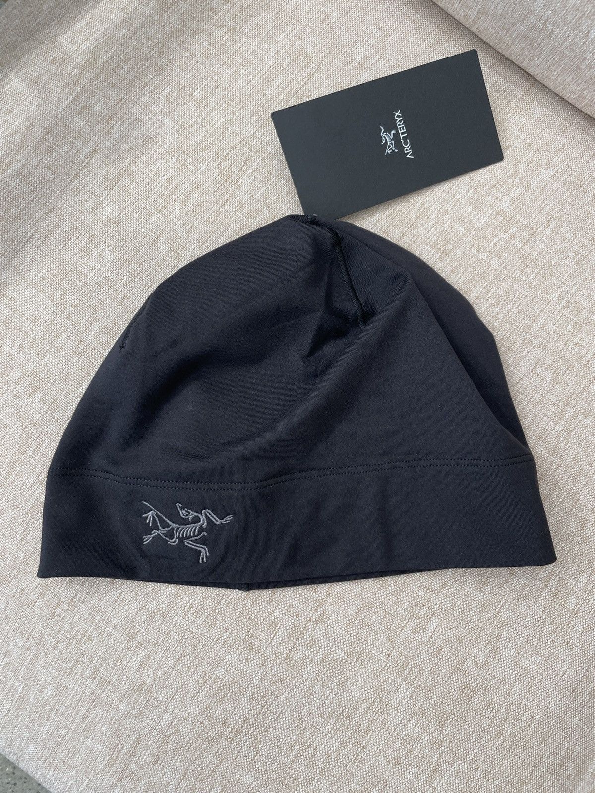 Pre-owned Arc'teryx Rho Toque Black /  Beanie - S/m Size