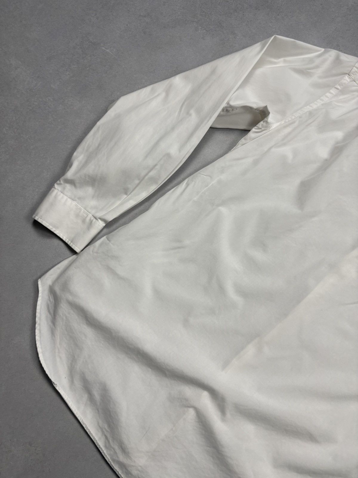 Vivienne Westwood SS15 Vivienne Westwood Orb Small Logo White Button Up Shirt Size US L / EU 52-54 / 3 - 18 Thumbnail