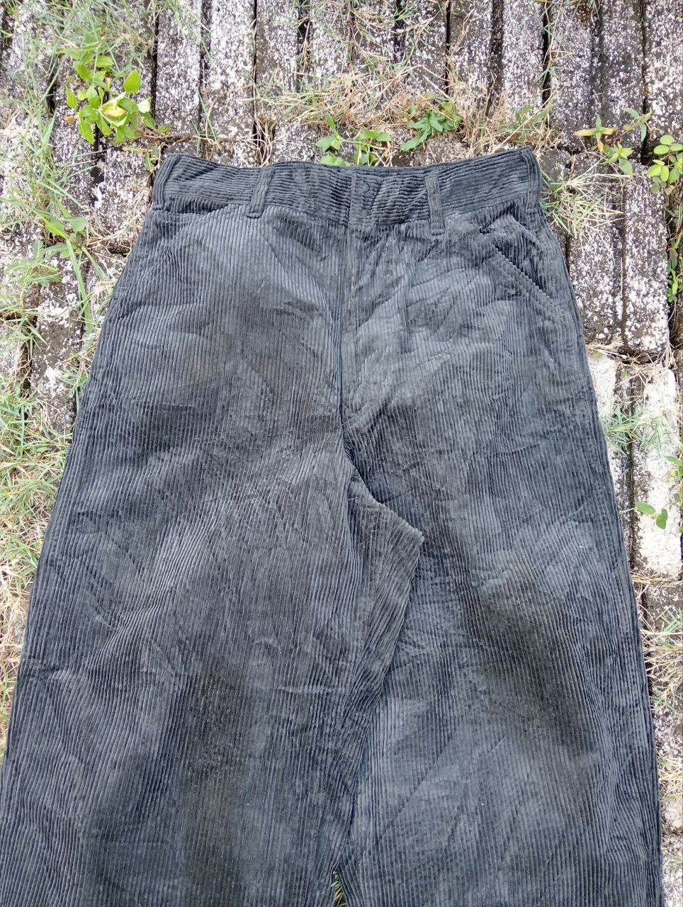 Lemaire × Uniqlo Uniqlo X Lemaire Baggy Corduroy Pants Size US 29 - 4 Thumbnail