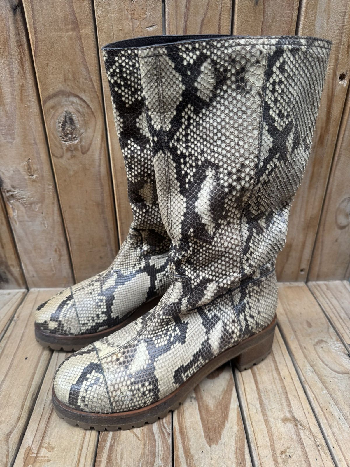 Prada Prada Milano exotic Snake skin Pull on leather boots EUR 38 Size US 8 / IT 38 - 18 Thumbnail
