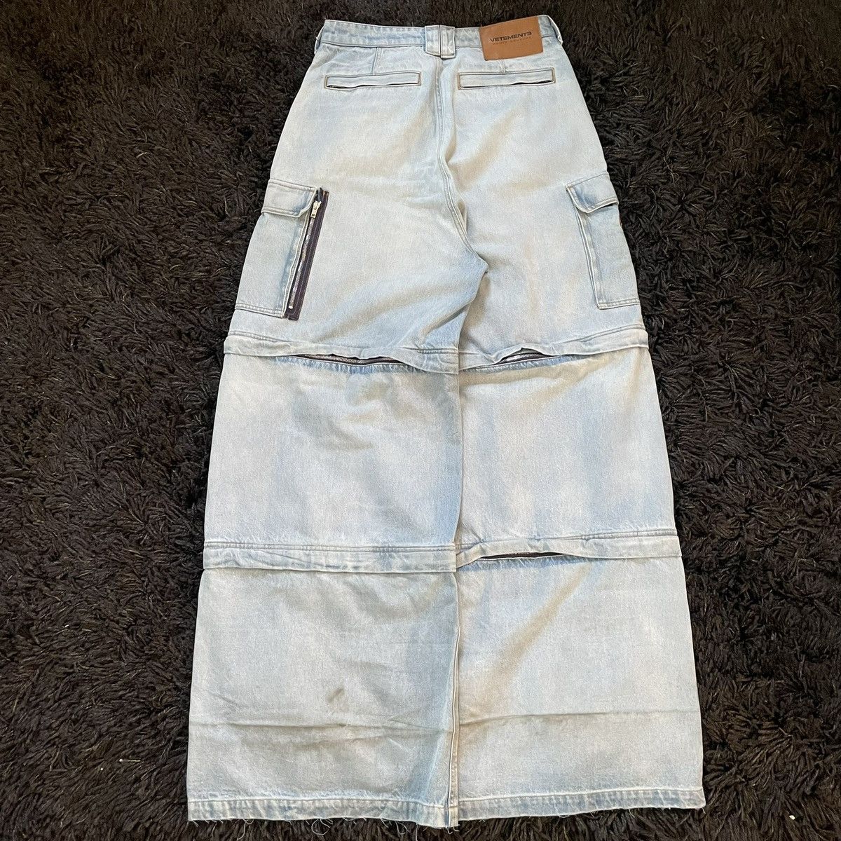vetements transformer cargos
