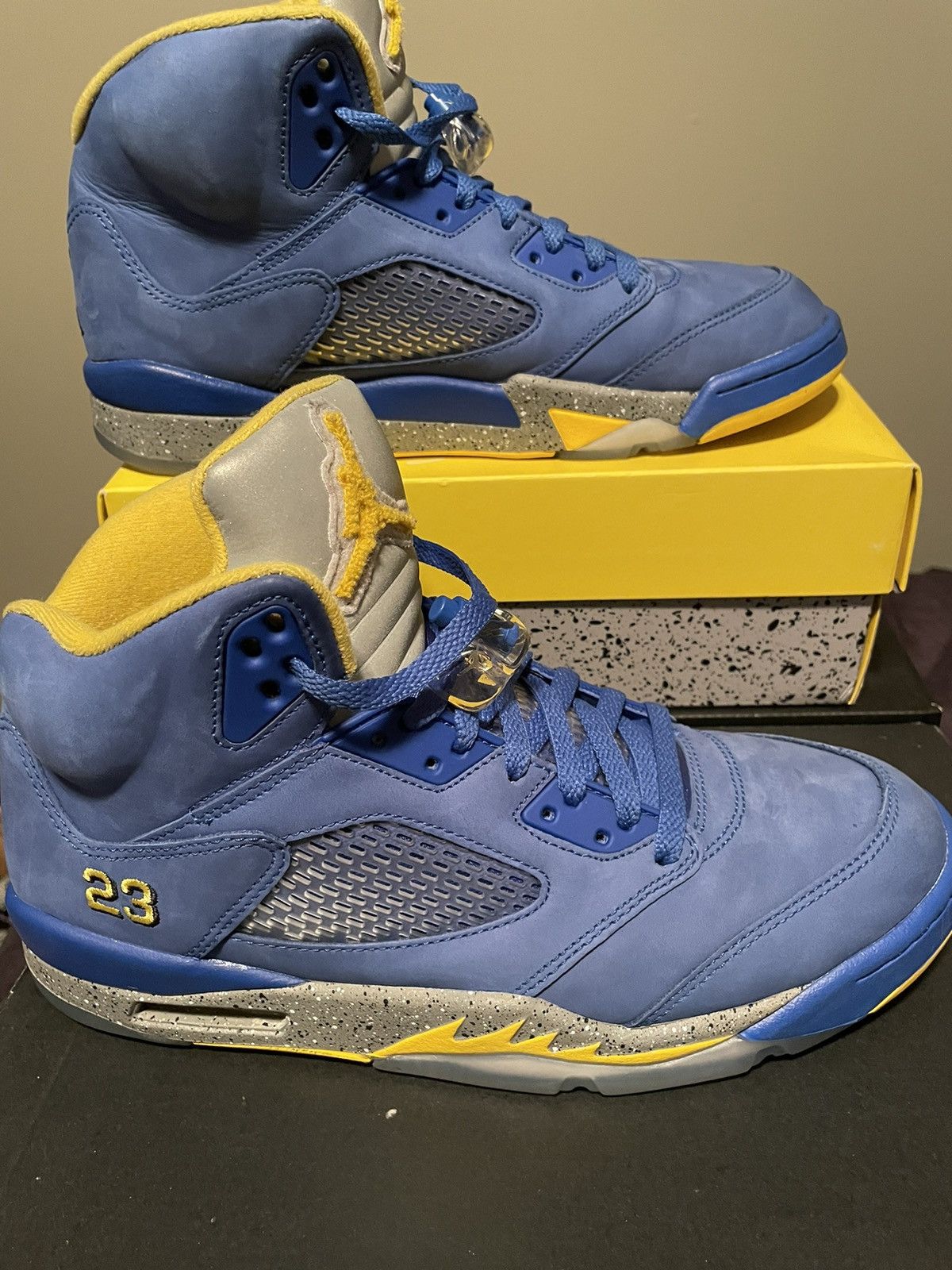 Jordan Brand Jordan 5 Laney Size US 10.5 / EU 43-44 - 3 Thumbnail