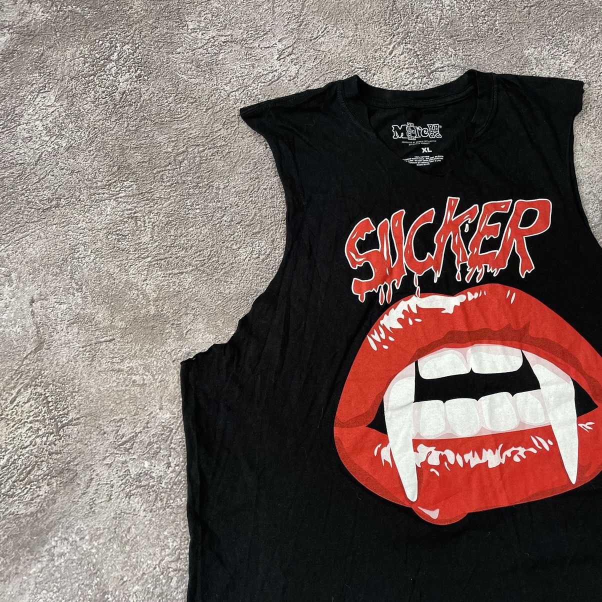 Vintage Vintage Y2K ADULT “ VAMP SUCKER LIPS BLOOD “ HORROR TANK TOP Size US XL / EU 56 / 4 - 3 Thumbnail