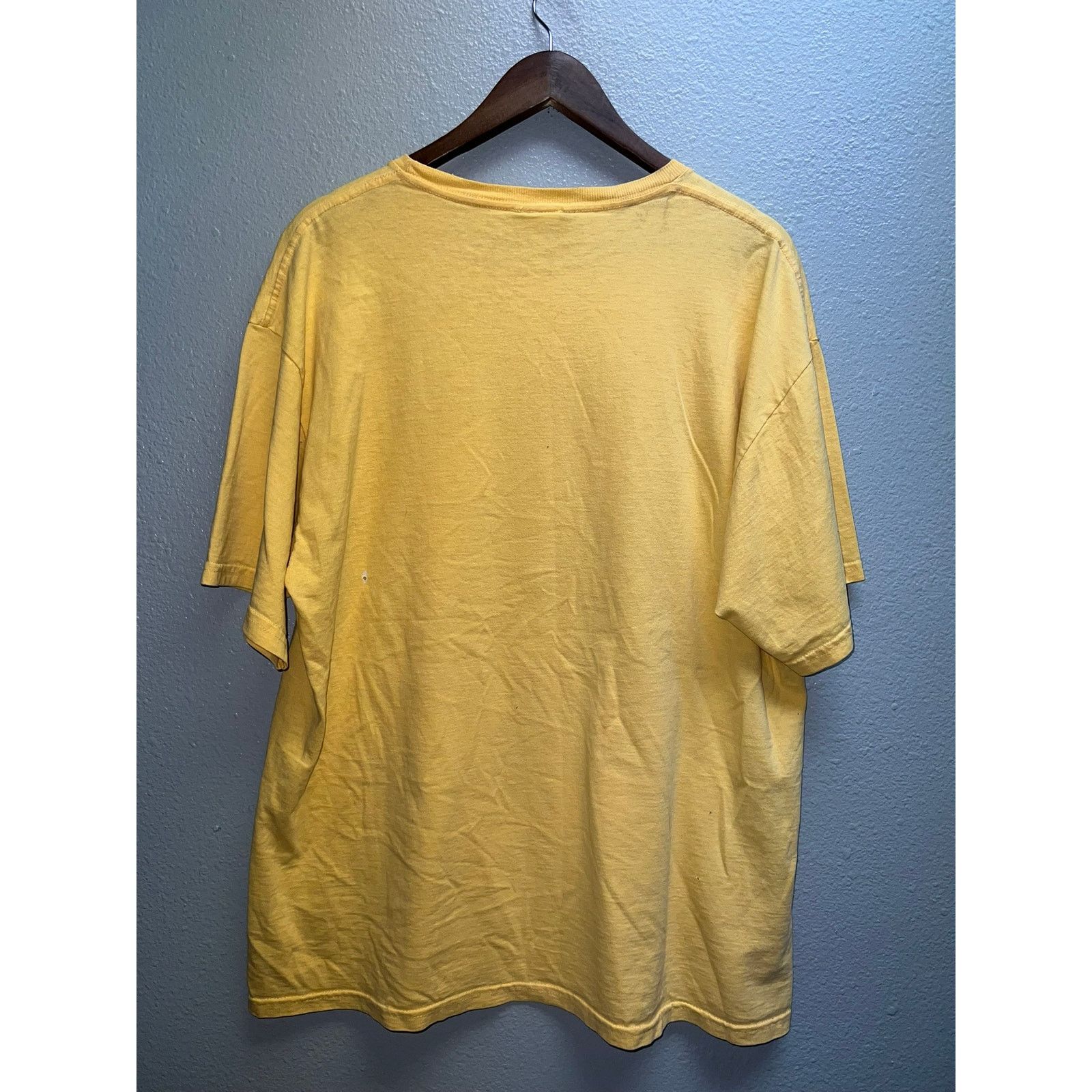 Vintage Vintage Looney Tunes Tweety Shirt Cartoon Yellow 90s Tee XL Size US XL / EU 56 / 4 - 8 Thumbnail