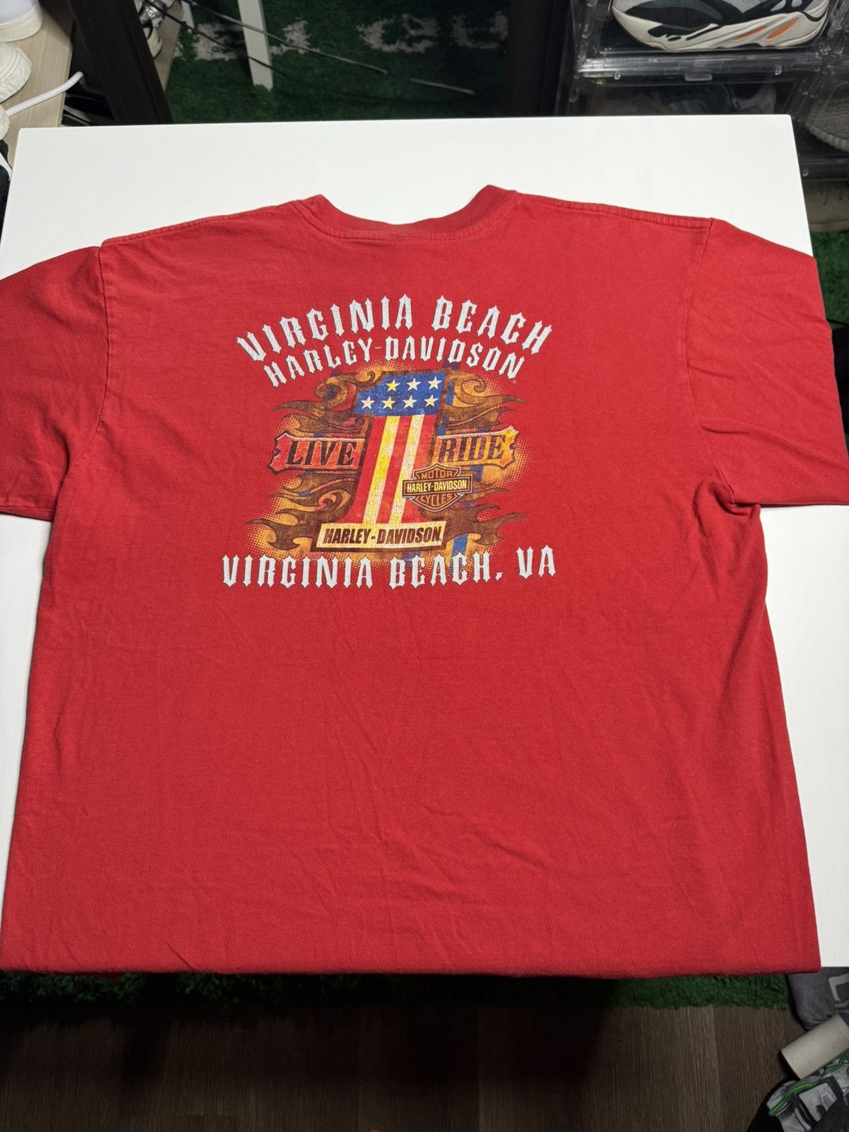 Harley Davidson VINTAGE 2009 Harley Feel The Power Tee “Red” (XL) PREOWNED Size US XL / EU 56 / 4 - 2 Thumbnail
