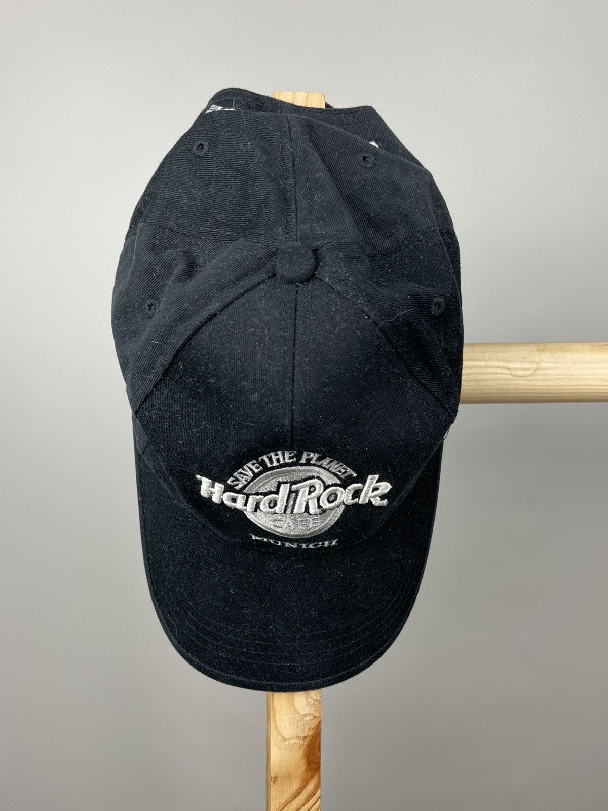 Hard Rock Cafe × Vintage Vintage Hard Rock Cafe Munich merch cap Size ONE SIZE - 5 Thumbnail