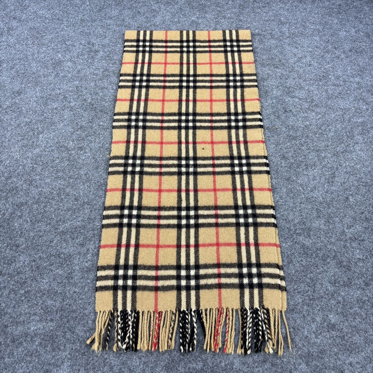 Burberry × Vintage Burberrys Scarf # D787 # Muffler # Neckwear # Nova Check Size ONE SIZE - 8 Thumbnail