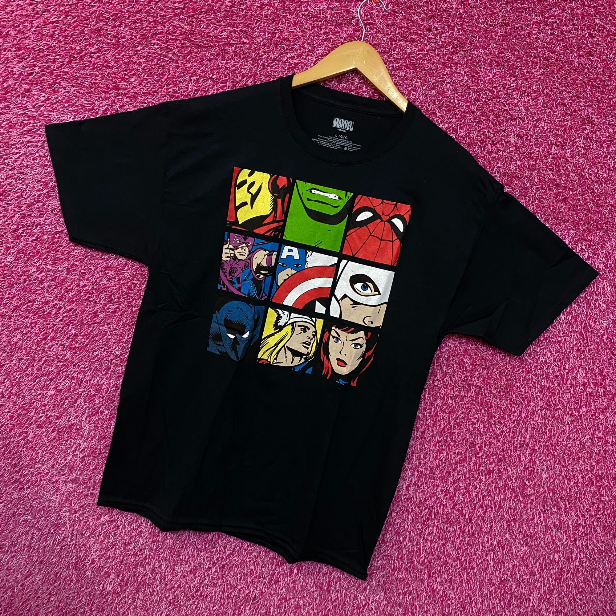 Marvel Comics The Avengers Superhero Close-Up Tiles Marvel Comics Tee L Size US L / EU 52-54 / 3 - 3 Thumbnail