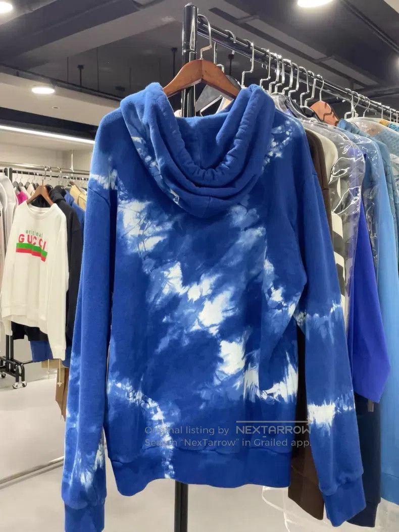 Louis Vuitton Louis Vuitton Blue Tie-Dye Hoodie Size US S / EU 44-46 / 1 - 2 Thumbnail