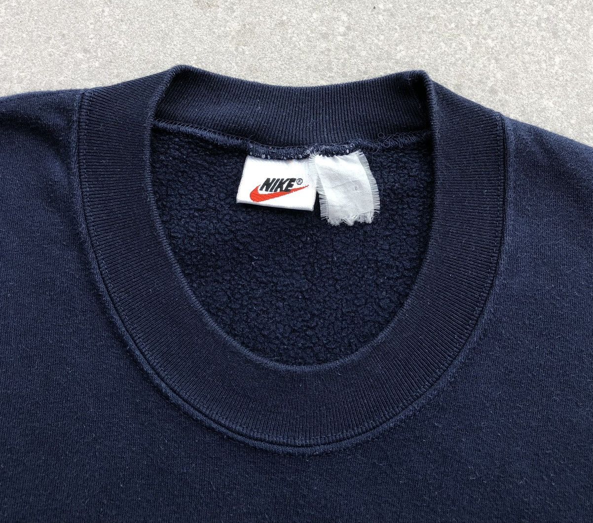 Nike Vintage 90s Big Swoosh Logo Sweatshirt Size US M / EU 48-50 / 2 - 7 Thumbnail