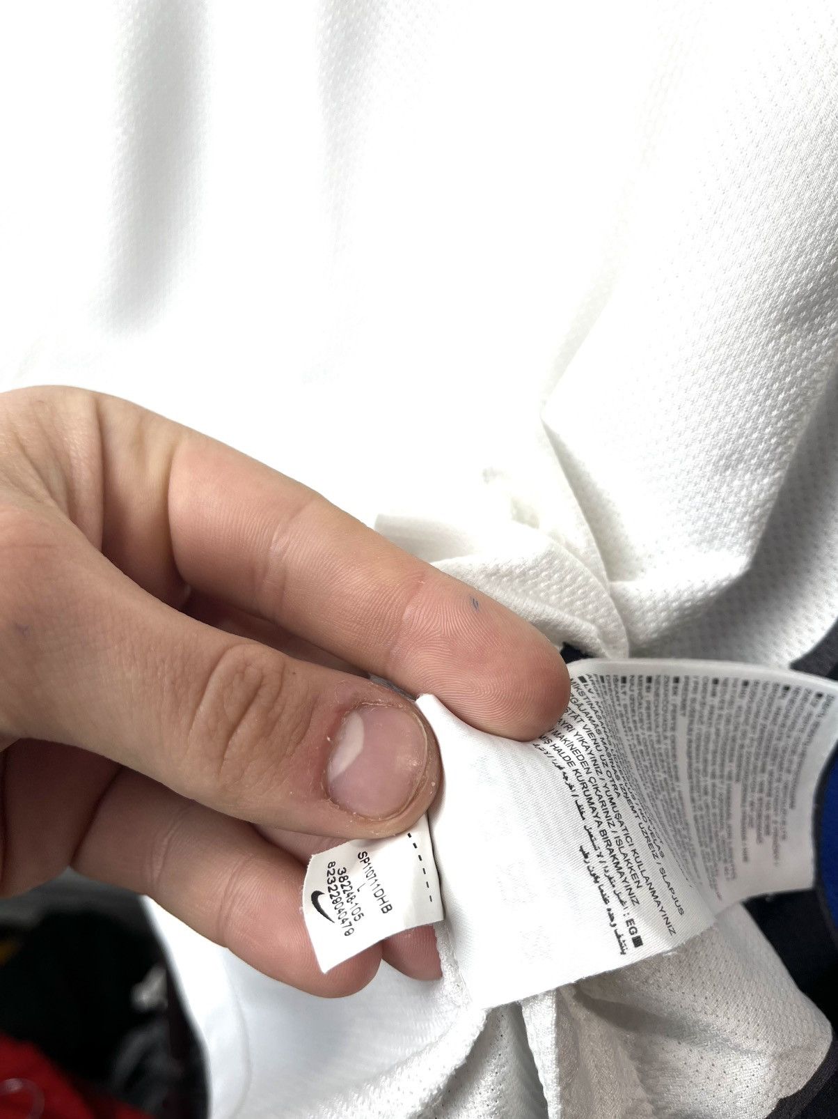 Nike Nike INTER MILAN 2010 2011 AWAY FOOTBALL SHIRT SOCCER JERSEY Size US L / EU 52-54 / 3 - 8 Thumbnail
