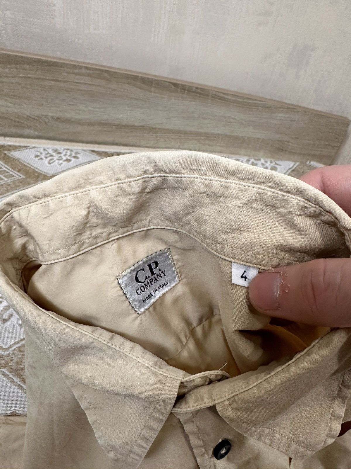 C.P. Company 🔥 90s C.P. Company Button Up Logo Shirt Beige Vintage Size US M / EU 48-50 / 2 - 7 Thumbnail