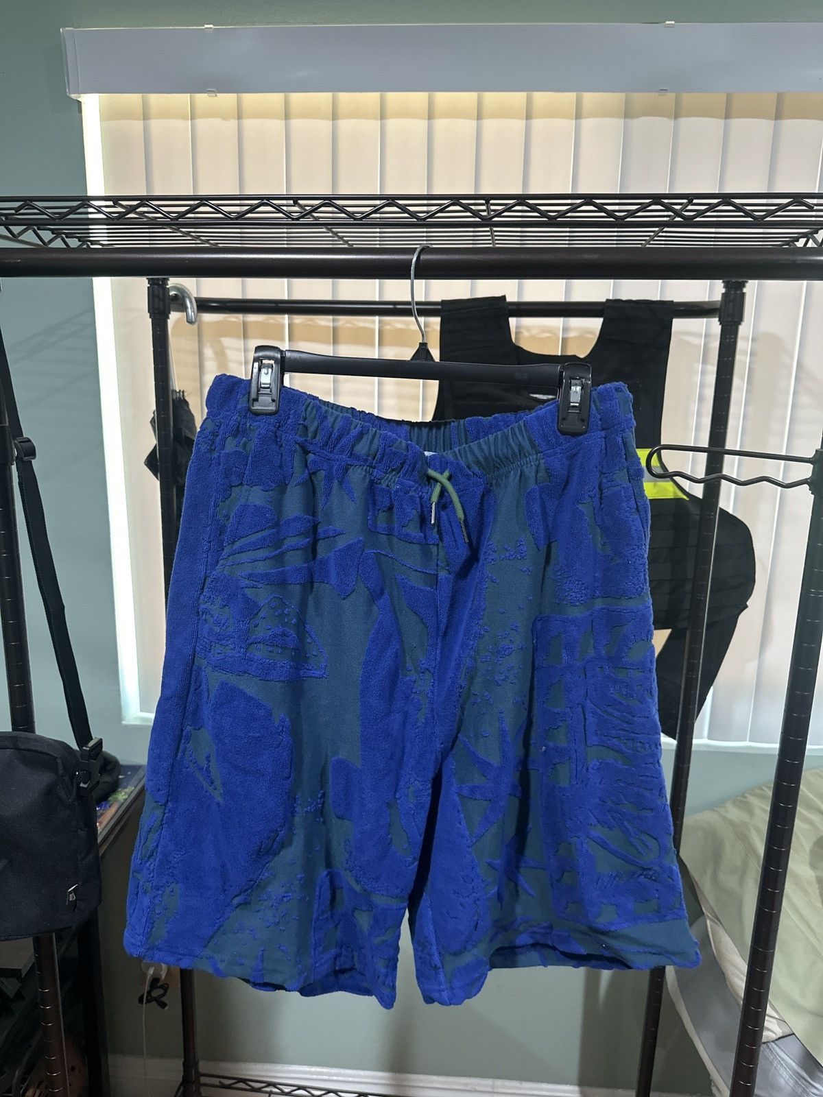 Jungles Jungles jungles green/blue shorts Size US 34 / EU 50 - 1 Thumbnail