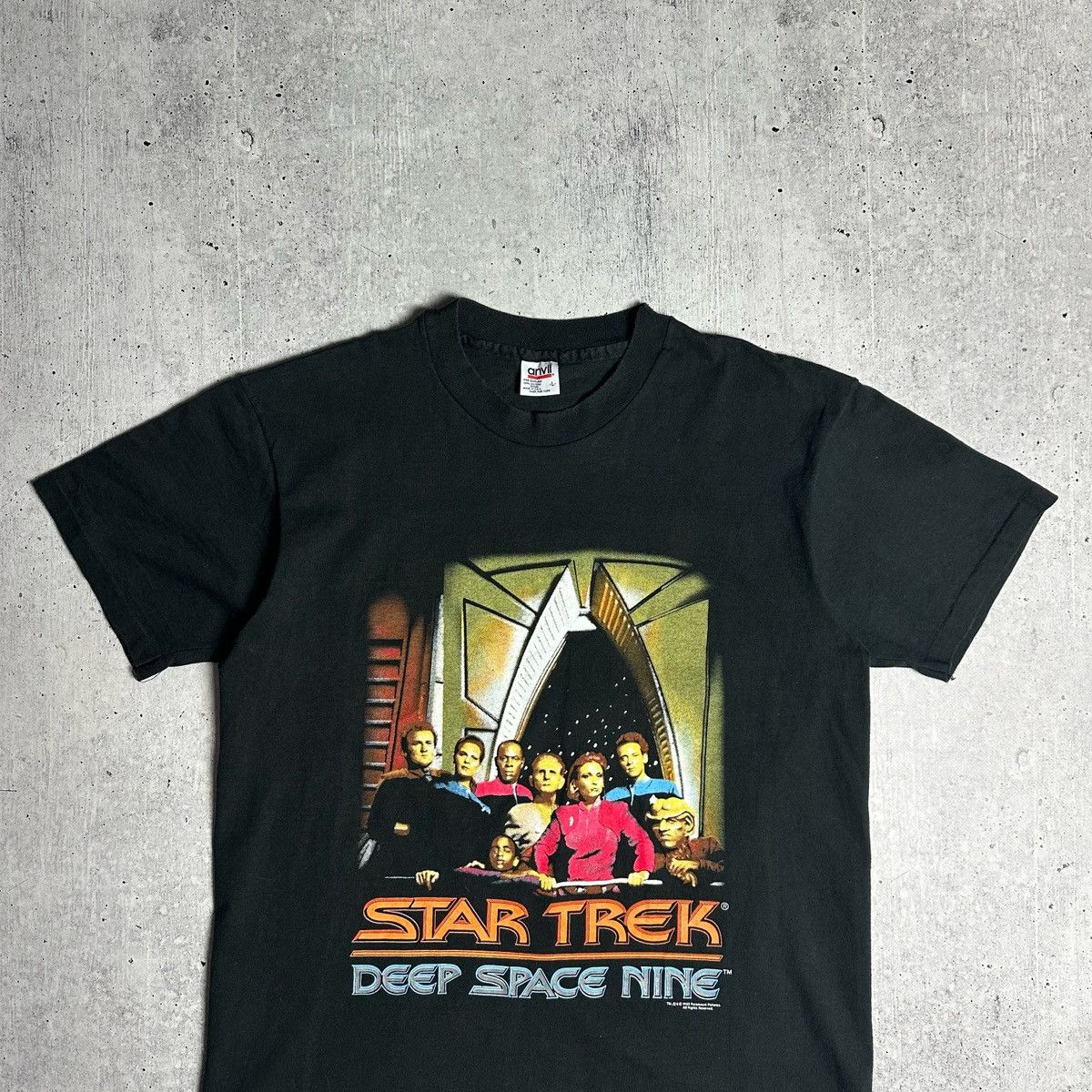 Vintage Vintage 90s Star Trek Deep Space Nine Tee Made In USA Size US L / EU 52-54 / 3 - 2 Thumbnail