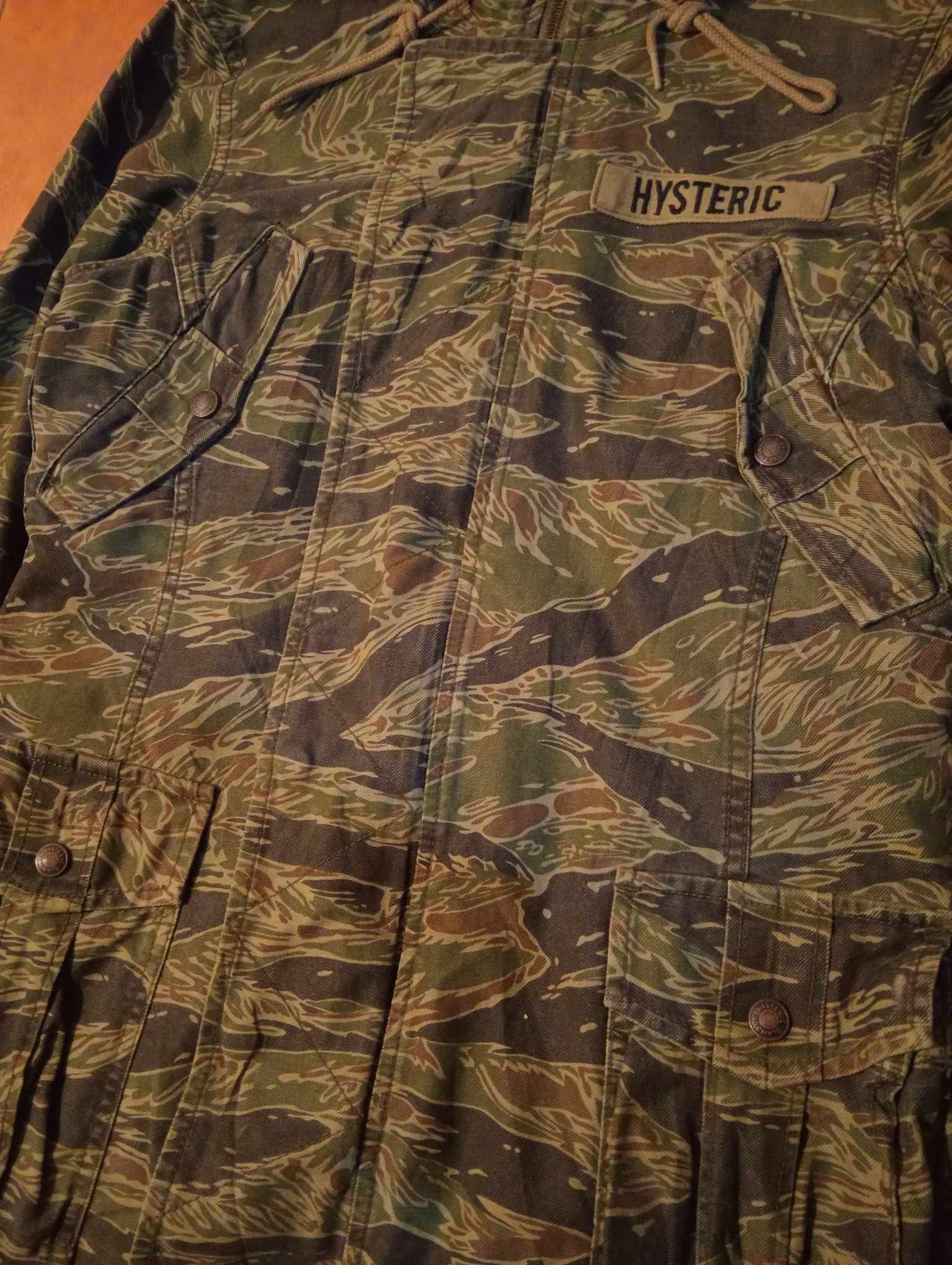 Hysteric Glamour × Japanese Brand × Vintage Vintage Hysteric Glamour Tiger Stripes Camouflage Fur Jacket Size US M / EU 48-50 / 2 - 10 Thumbnail