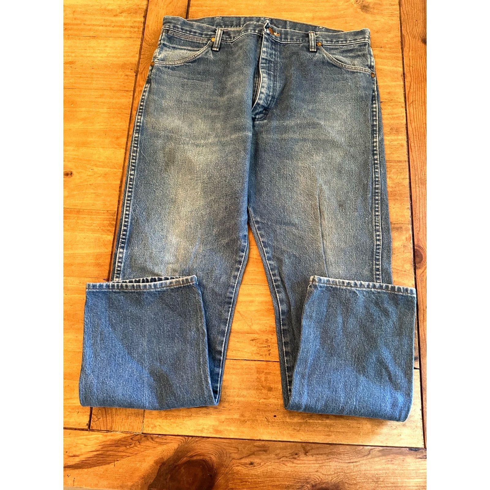 Wrangler VINTAGE Wrangler Jeans Cowboy Cut 36x30 USA Made Denim Blue Dark 5-Pocket Mens Western 80s 90s USA Mens Size US 36 / EU 52 - 4 Thumbnail