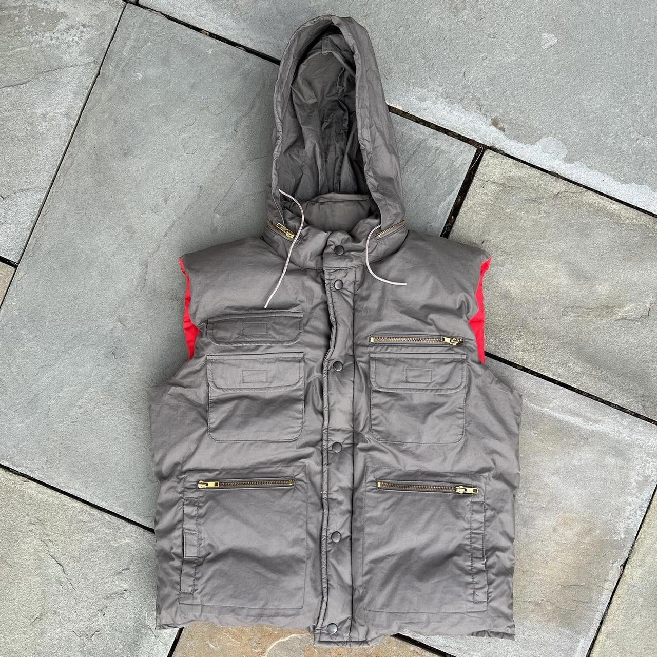 Vintage Vintage 80s Grey Utility Gorpcore Cargo Puffer Vest Size US S / EU 44-46 / 1 - 7 Thumbnail
