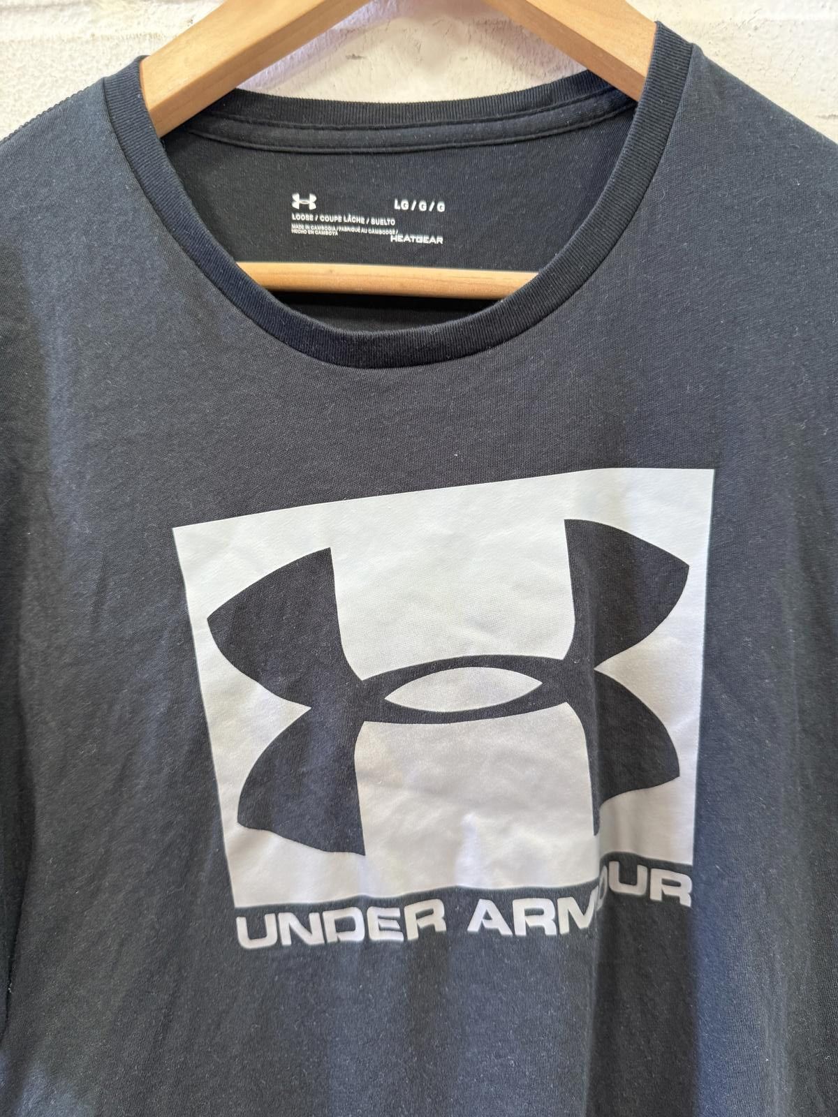 Under Armour Under Armour Men's Graphic T-Shirt - Stylish Activewear Size US L / EU 52-54 / 3 - 2 Thumbnail