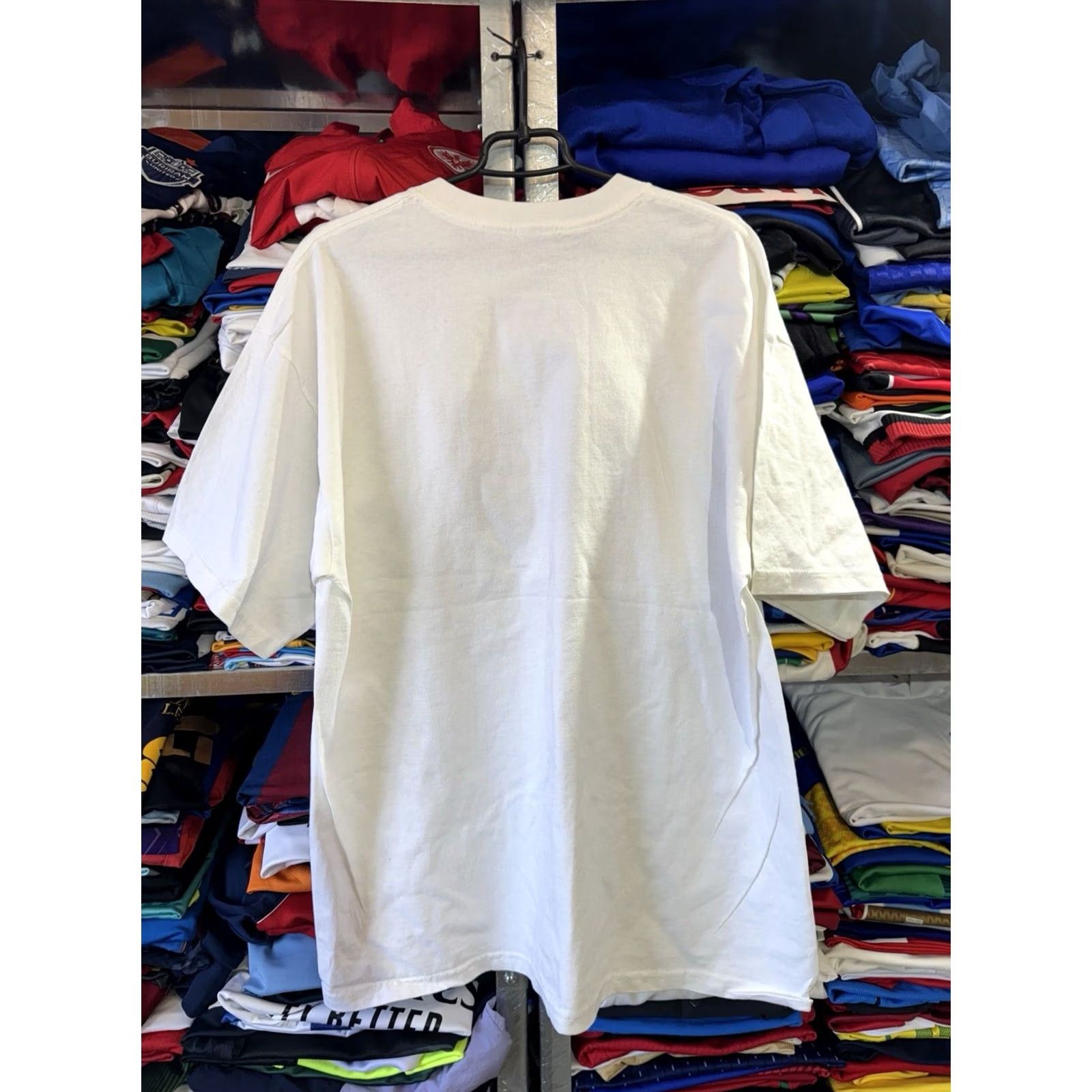 Gildan VINTAGE Joe Jackson Band Shirt XL White Mens T-shirt 25 Years bloody hell! Sizes XL Shirt Men White 25 Years Decade 1980s 1990s Concert Merch Size US XL / EU 56 / 4 - 3 Thumbnail