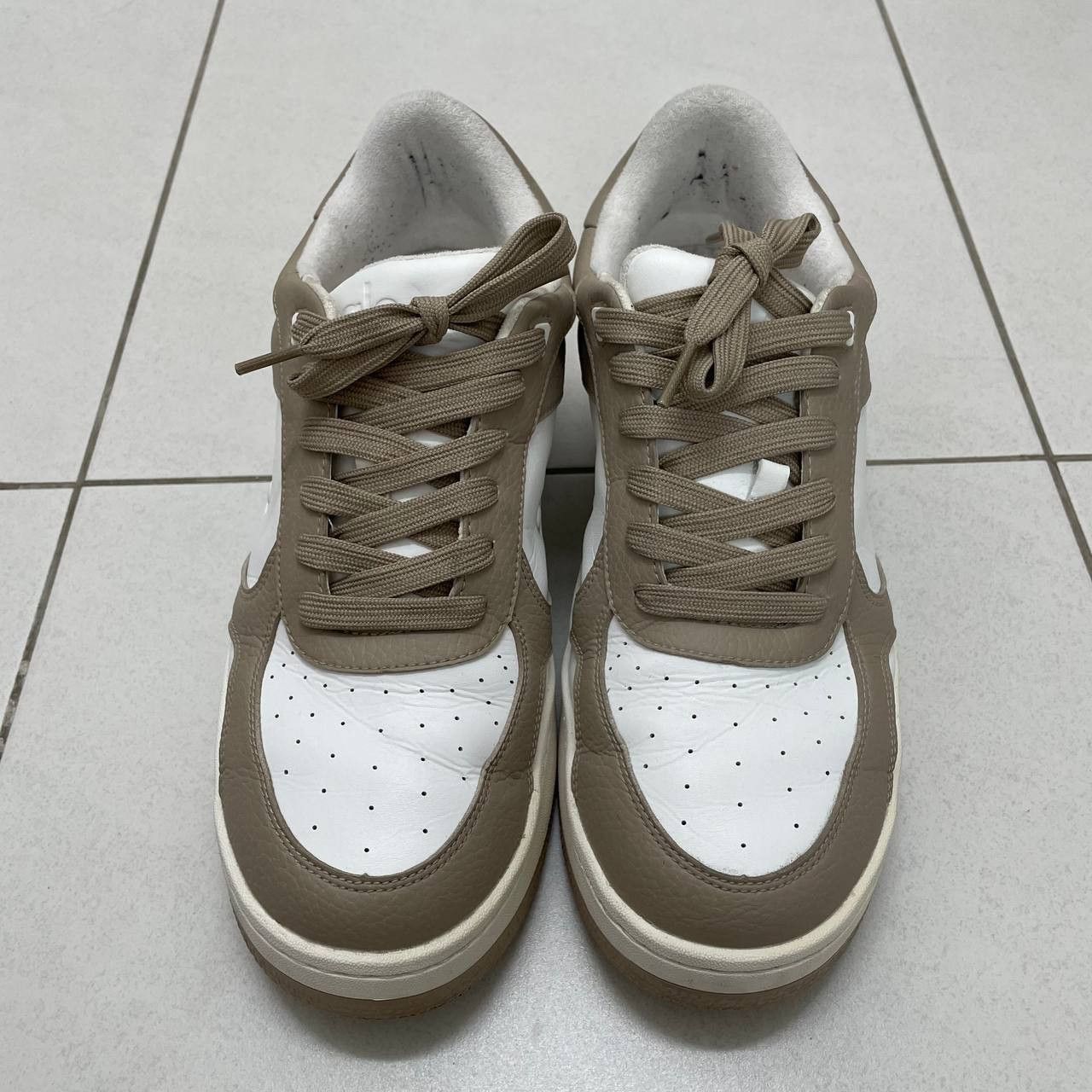 Alo [11US] ALO YOGA SNEAKERS RECOVERY MODE GRAVEL WHITE Size US 11 / EU 44 - 7 Thumbnail