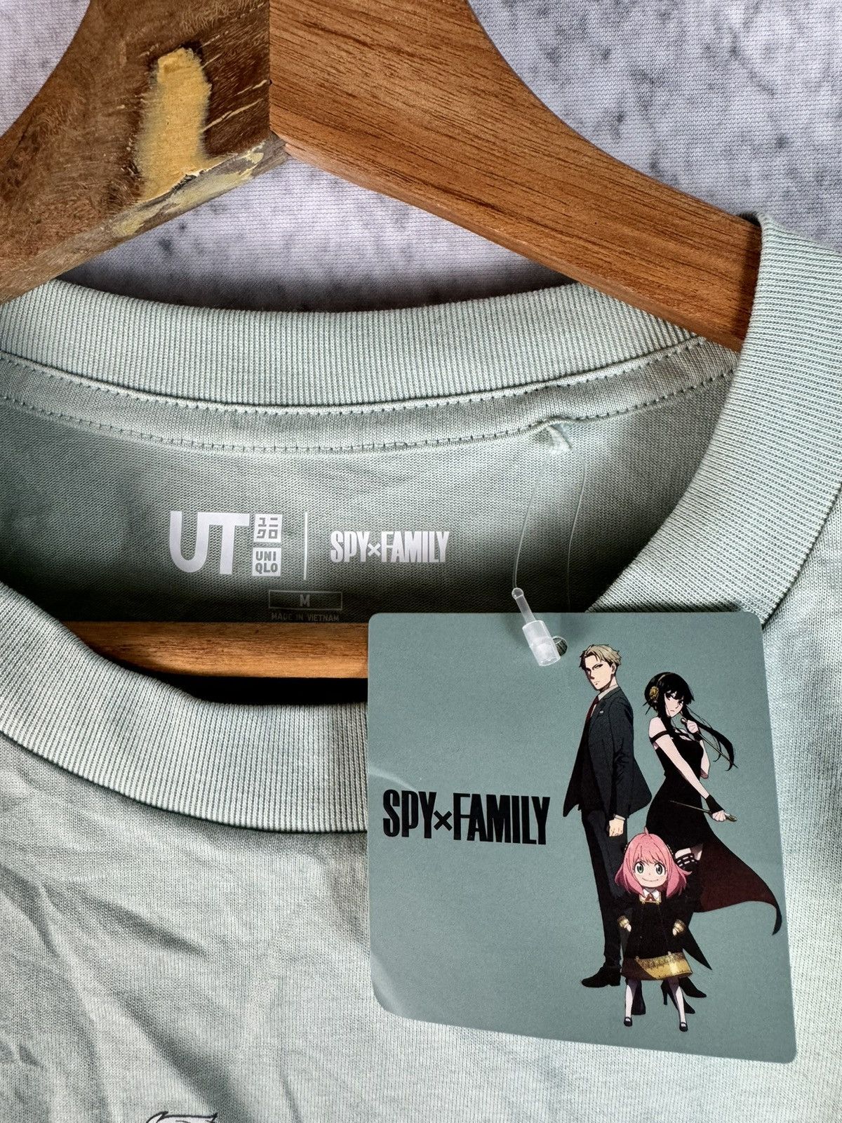 Uniqlo Uniqlo Spy X Family UT Anya Yellow Tee Large L Size US M / EU 48-50 / 2 - 3 Thumbnail