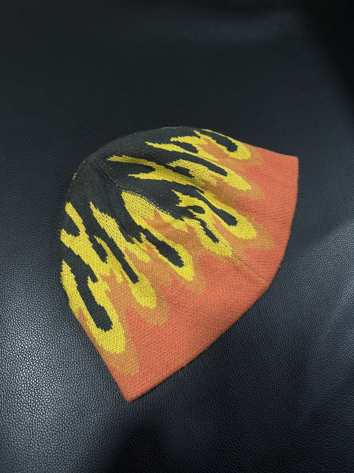 Gap Vintage Gap Flames Beanie Size ONE SIZE - 2 Thumbnail