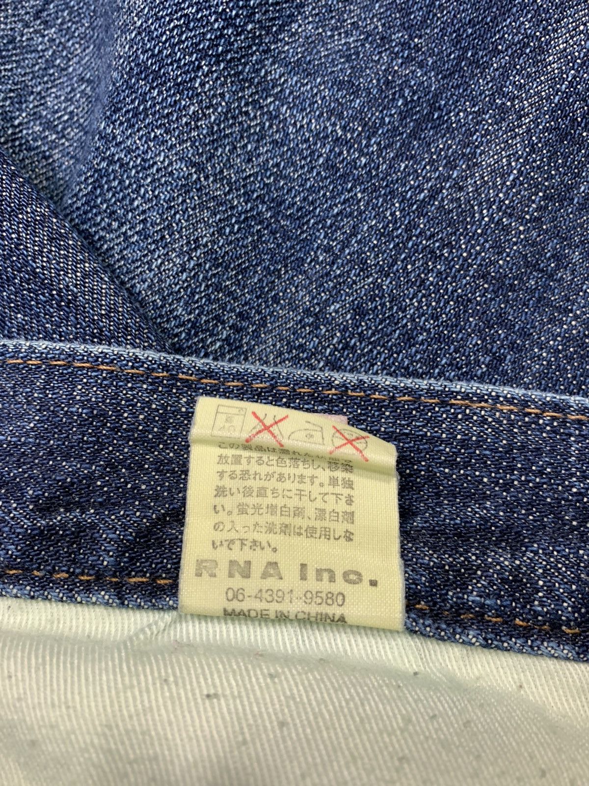 Japanese Brand Hype 90s RNA Inc Distressed Indigo Denim Size US 32 / EU 48 - 13 Thumbnail