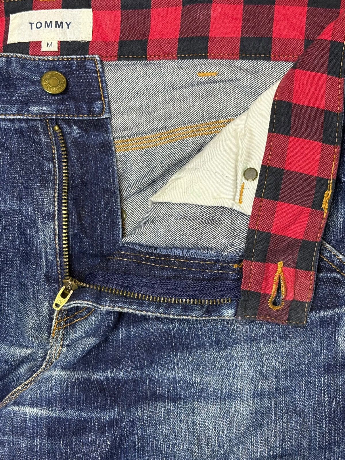 Tommy Hilfiger × Tommy Jeans Vintage Tommy Blue Wash Carpenter Distressed Loose Jeans Size US 32 / EU 48 - 10 Thumbnail