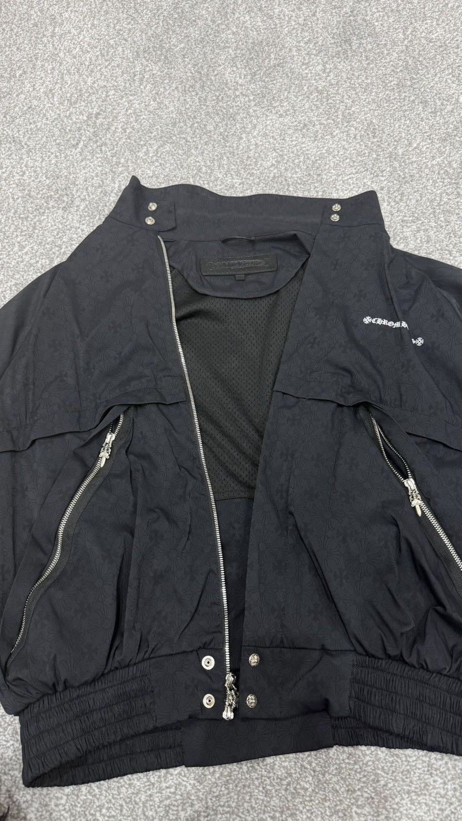 Chrome Hearts Chrome Hearts Tonal Print Lightweight Windbreaker Cropped Size US XL / EU 56 / 4 - 4 Thumbnail