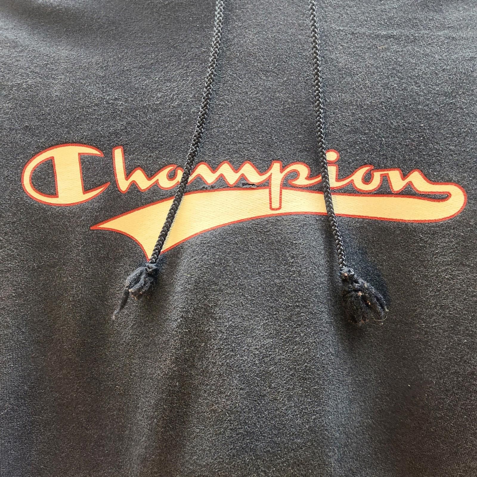 Champion Vintage Champion Spellout Hoodie Blue Size Medium Size US M / EU 48-50 / 2 - 5 Thumbnail