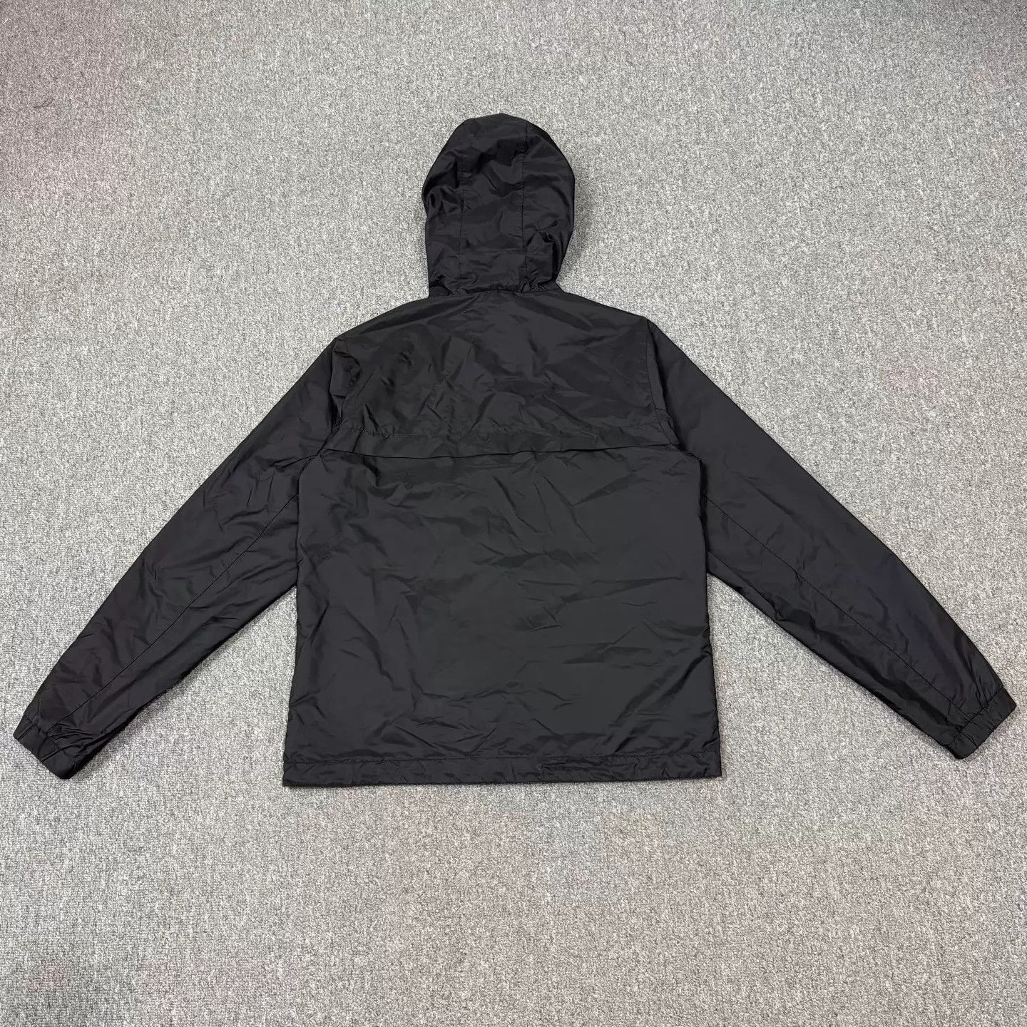 Moncler Moncler black heart logo nylon hooded jacket size 3 Size M / US 6-8 / IT 42-44 - 2 Thumbnail