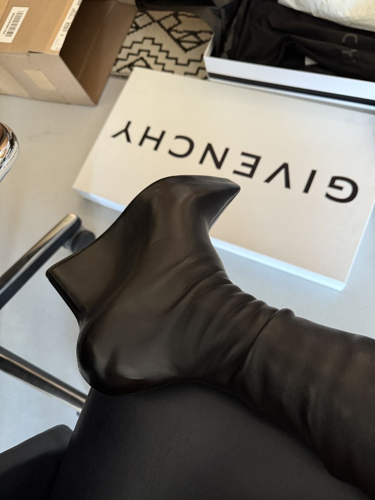Givenchy Givenchy pointed heel boots 36.5 Size US 6.5 / IT 36.5 - 2 Thumbnail