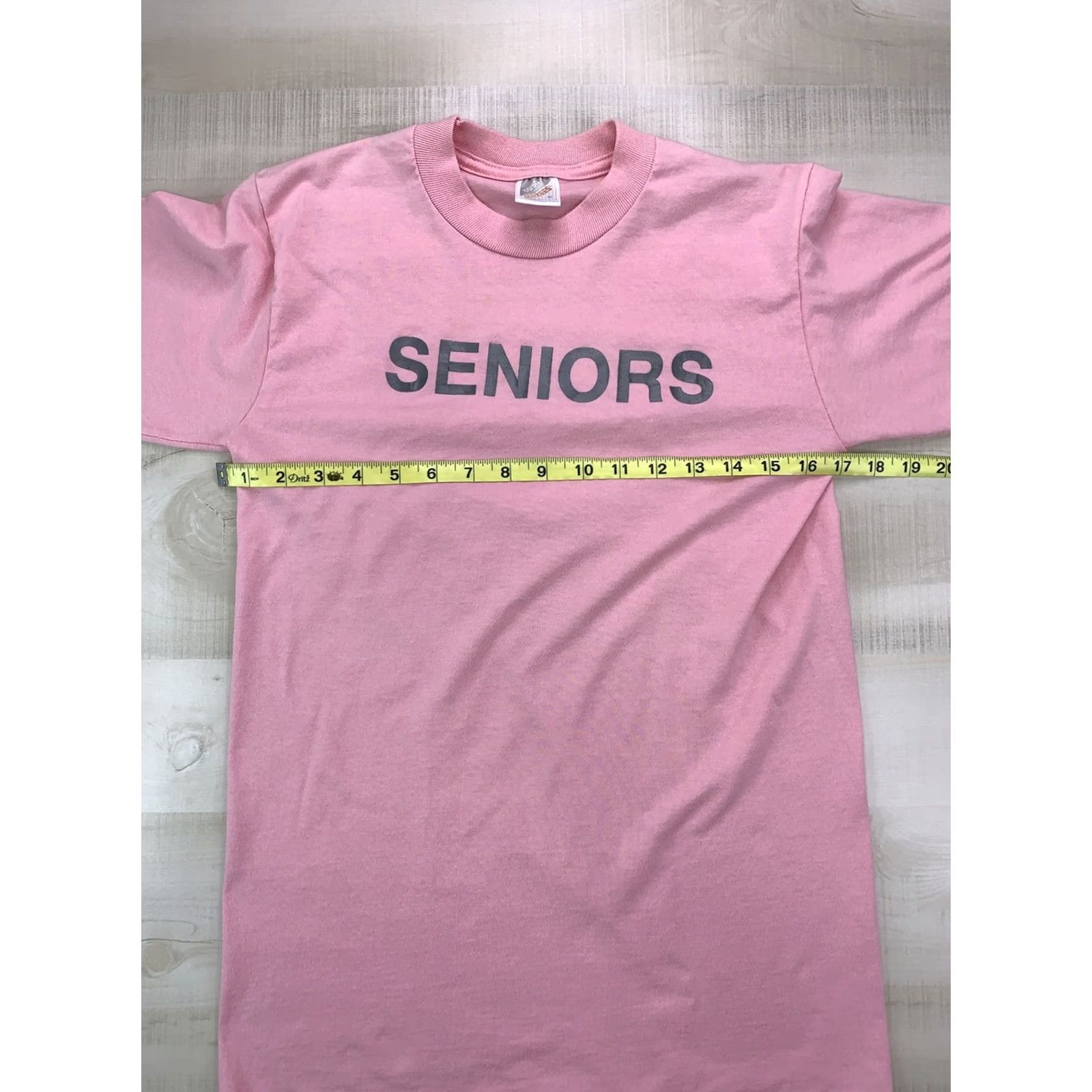 Jerzees VINTAGE 90s Pink Seniors Graphic T Shirt Jerzees Adult Small USA Made - Shirt Unisex Adults S Pink 90s T-Shirt Boys? Size S / US 4 / IT 40 - 4 Thumbnail
