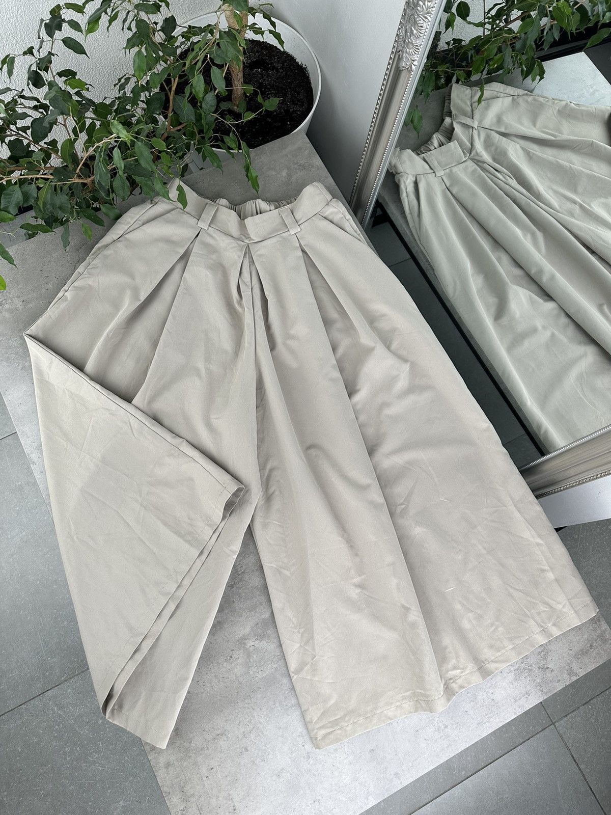 image of Avant Garde x Vintage Wide Parachute Pants Yohji Style in Beige, Men's (Size 30)