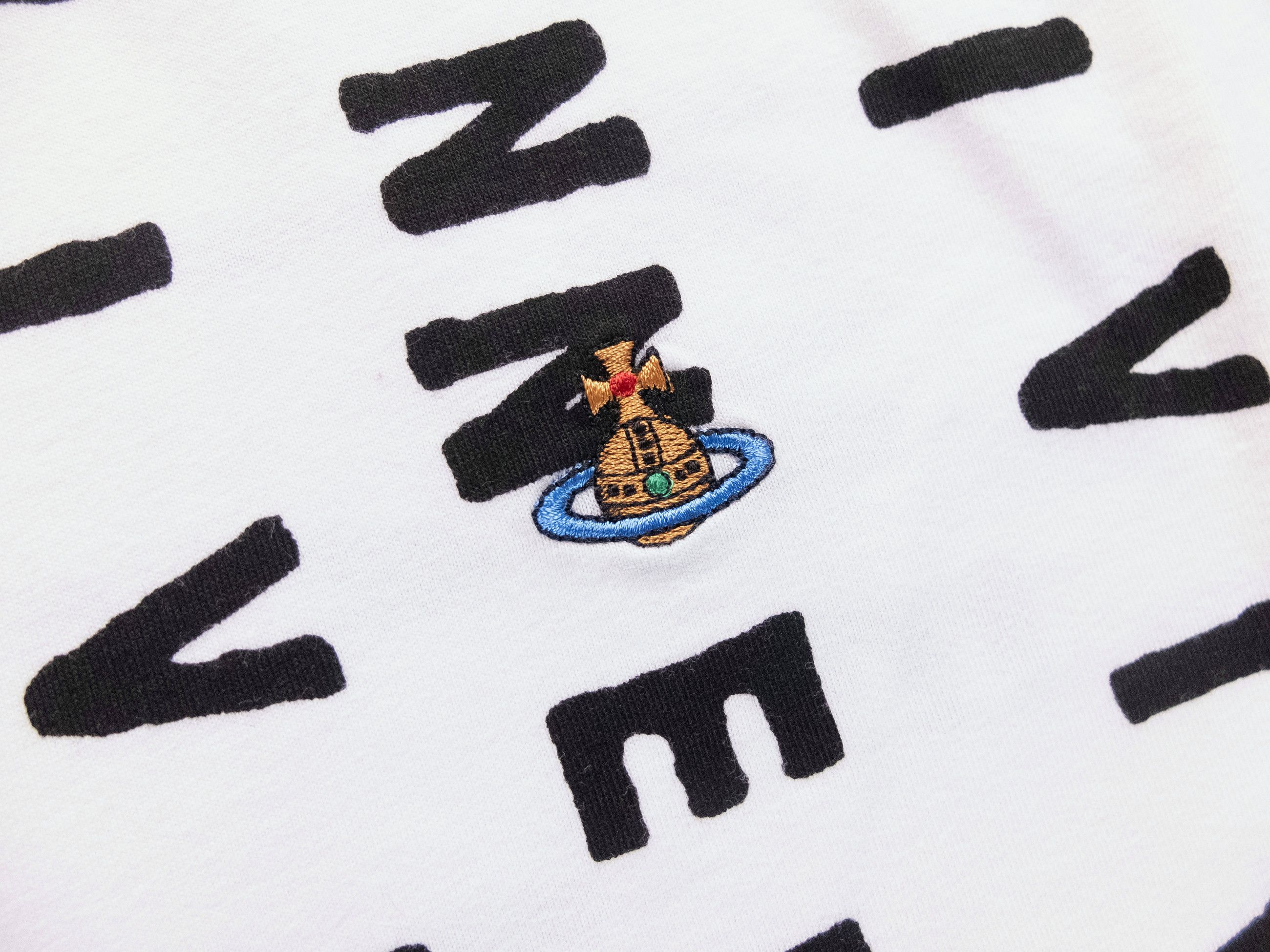 Vivienne Westwood VIVIENNE WESTWOOD white classic letter logo print t-shirt Size US M / EU 48-50 / 2 - 5 Thumbnail