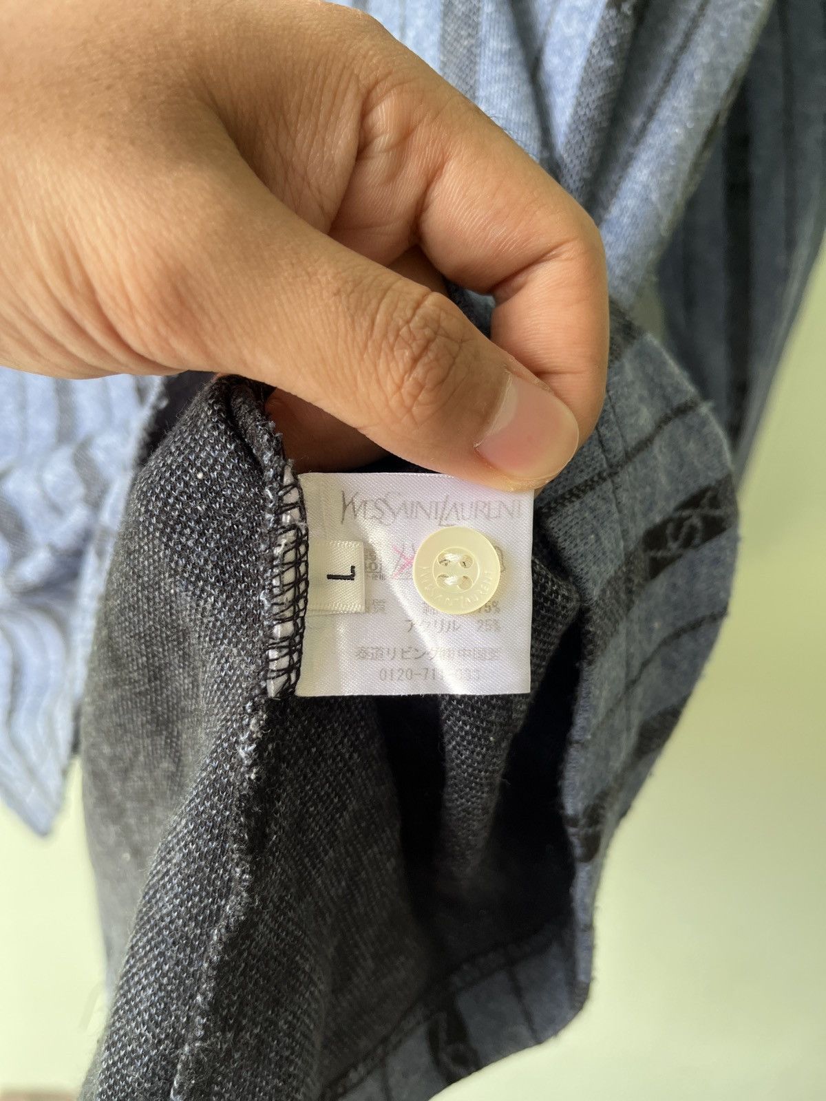 Yves Saint Laurent Yves Saint Laurent Monogram Button Size US L / EU 52-54 / 3 - 8 Thumbnail