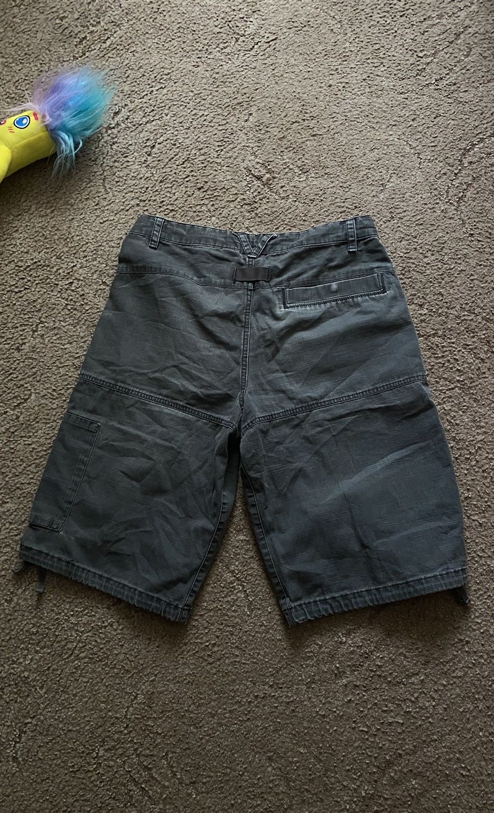 Nike Vintage Nike Cargo Shorts Japanese Avant Garde Size US 30 / EU 46 - 6 Thumbnail